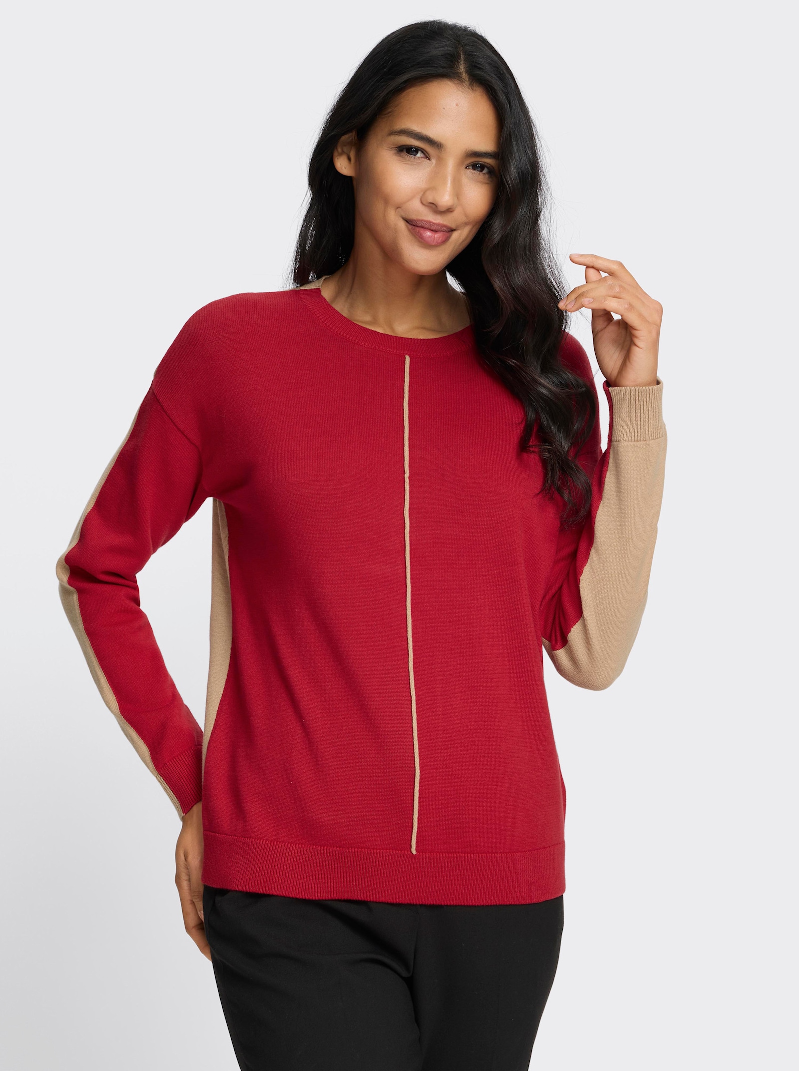 Rundhalspullover mit Kontrasten - rot-camel