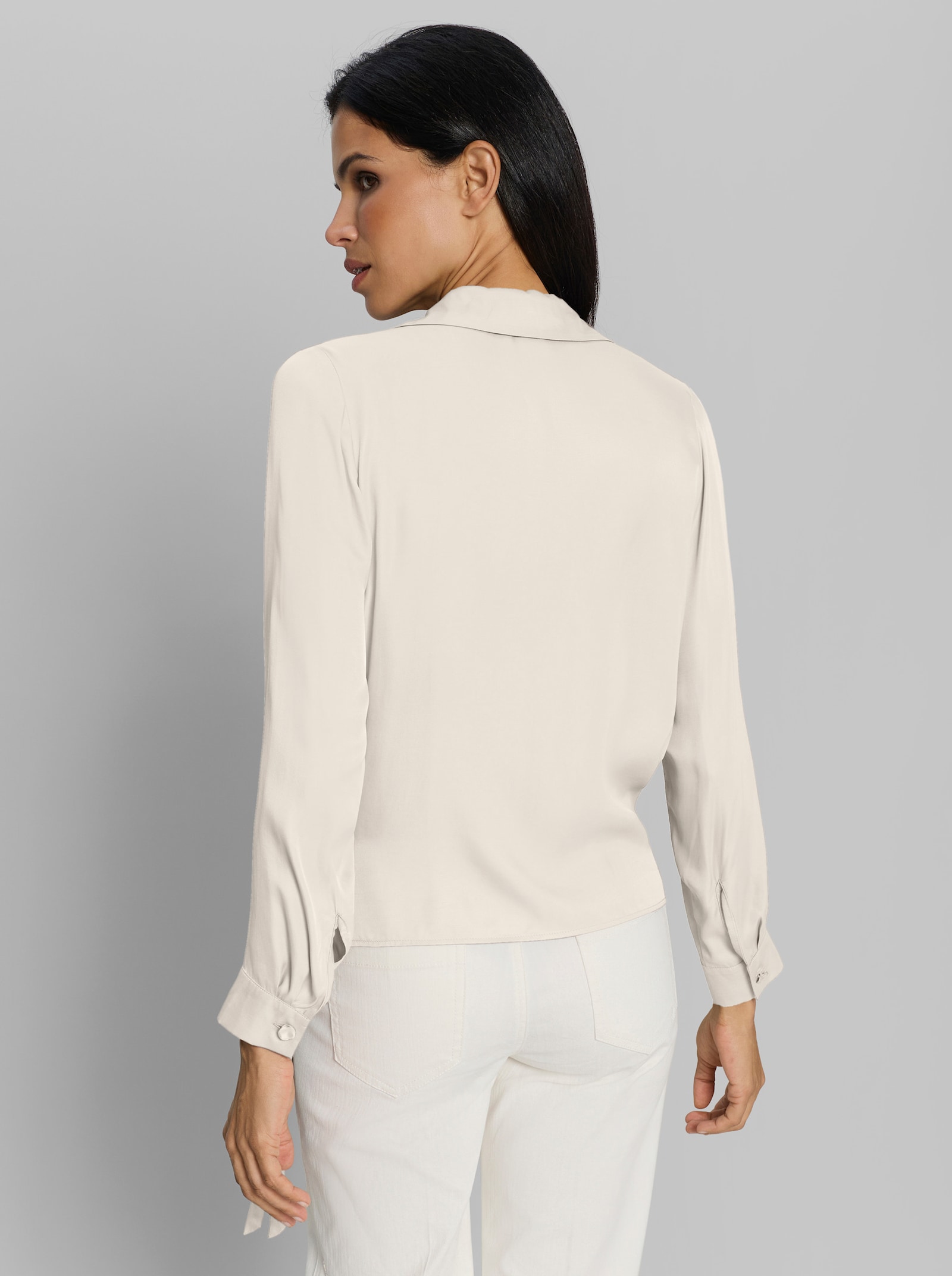 heine Wickelbluse aus schimmernder VIskose - champagner