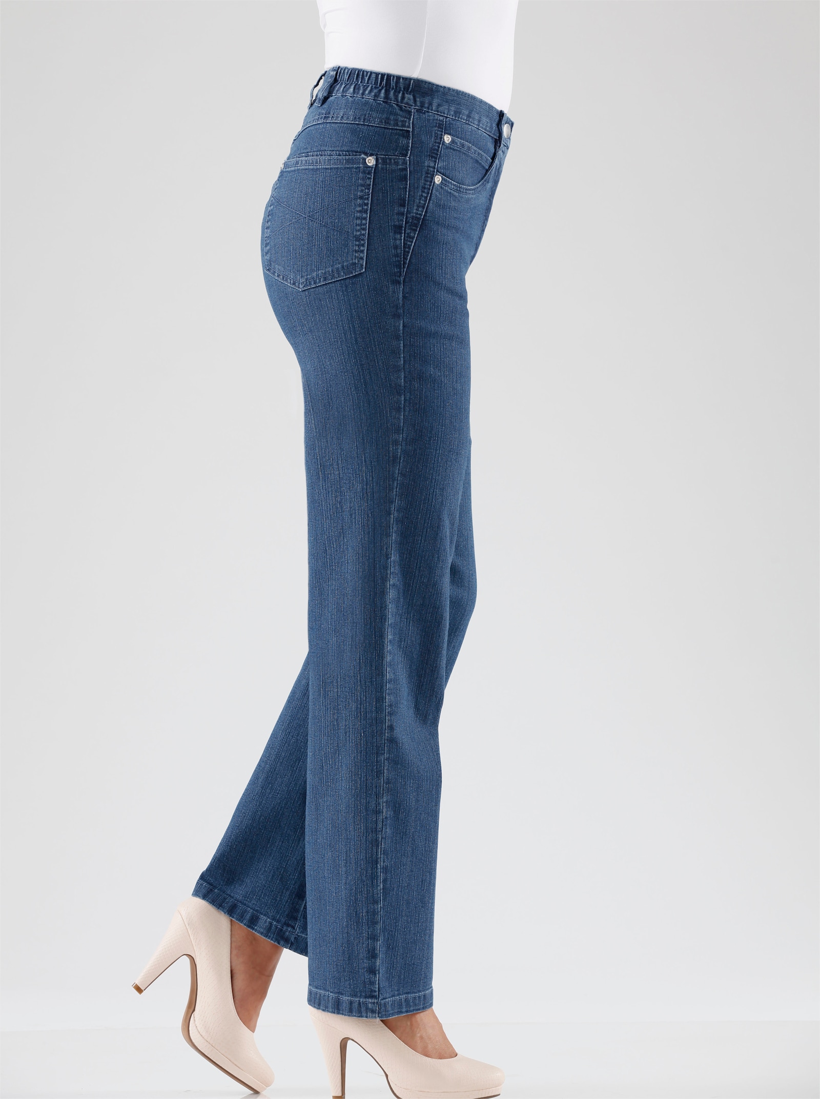 Jeans aus formstabiler Stretch-Qualität - blue-stone-washed