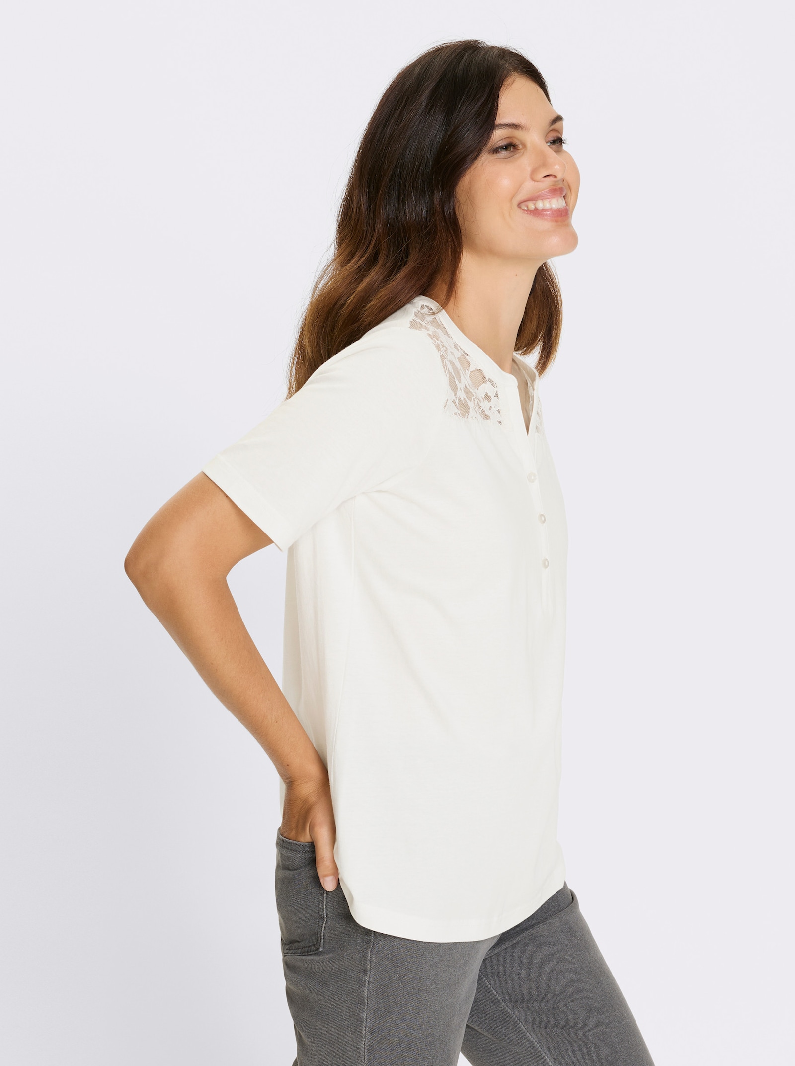 Kurzarmshirt mit Spitzen-Einsatz - ecru