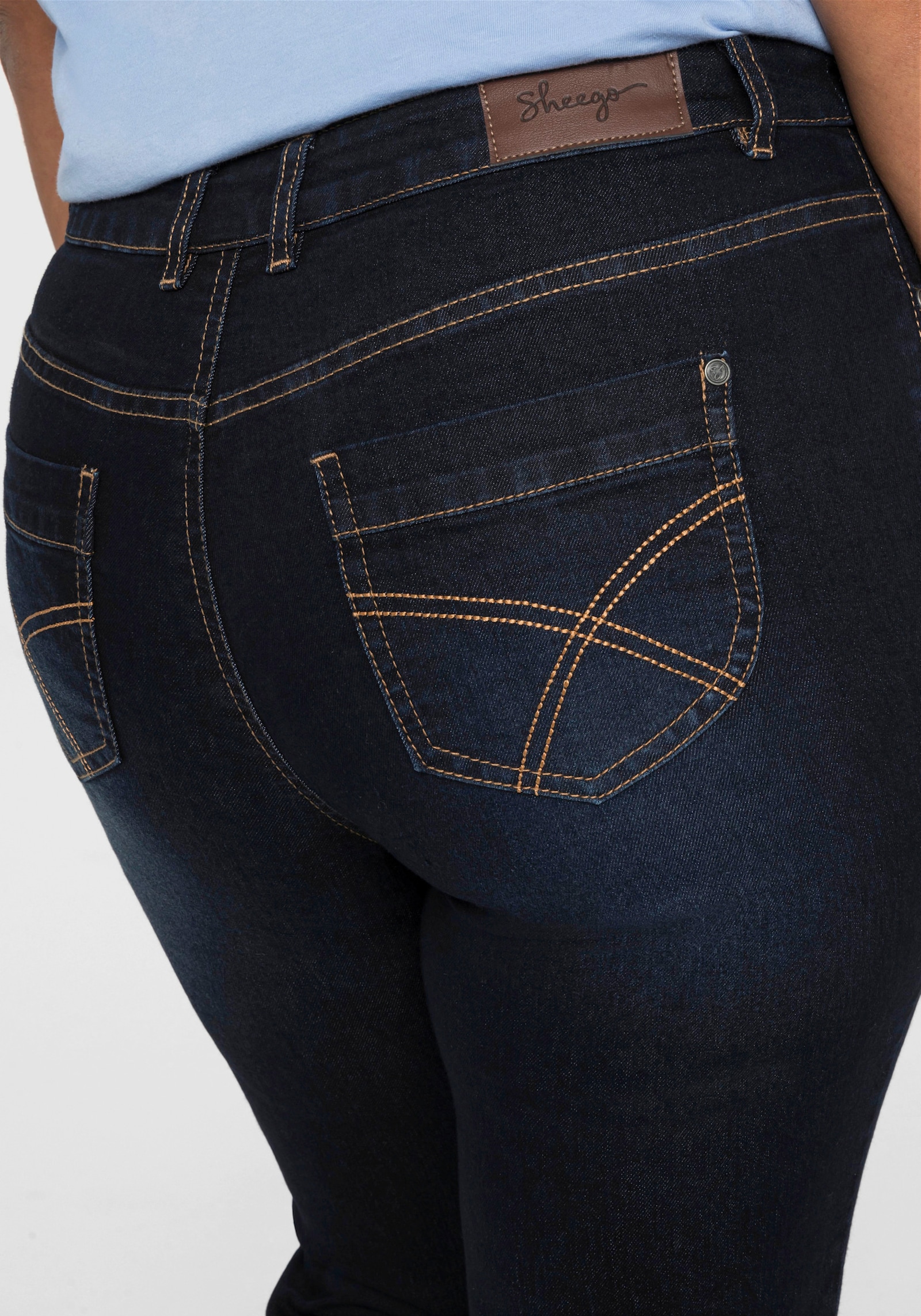 sheego Capri-jeans met contrastnaden en catfaces - blue black denim