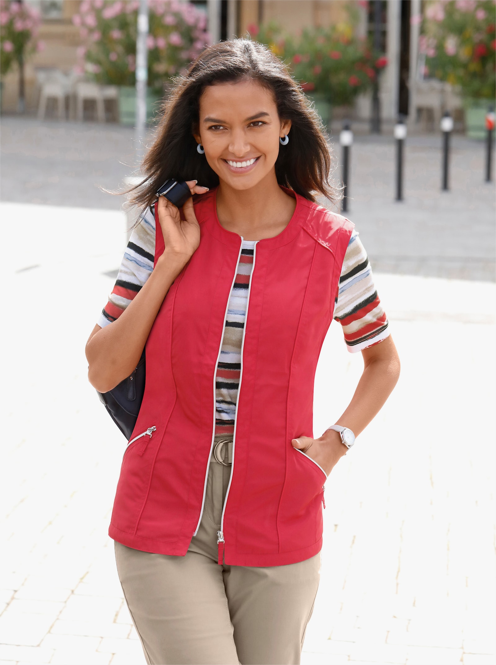 Weste im dezenten Glanz - erdbeere