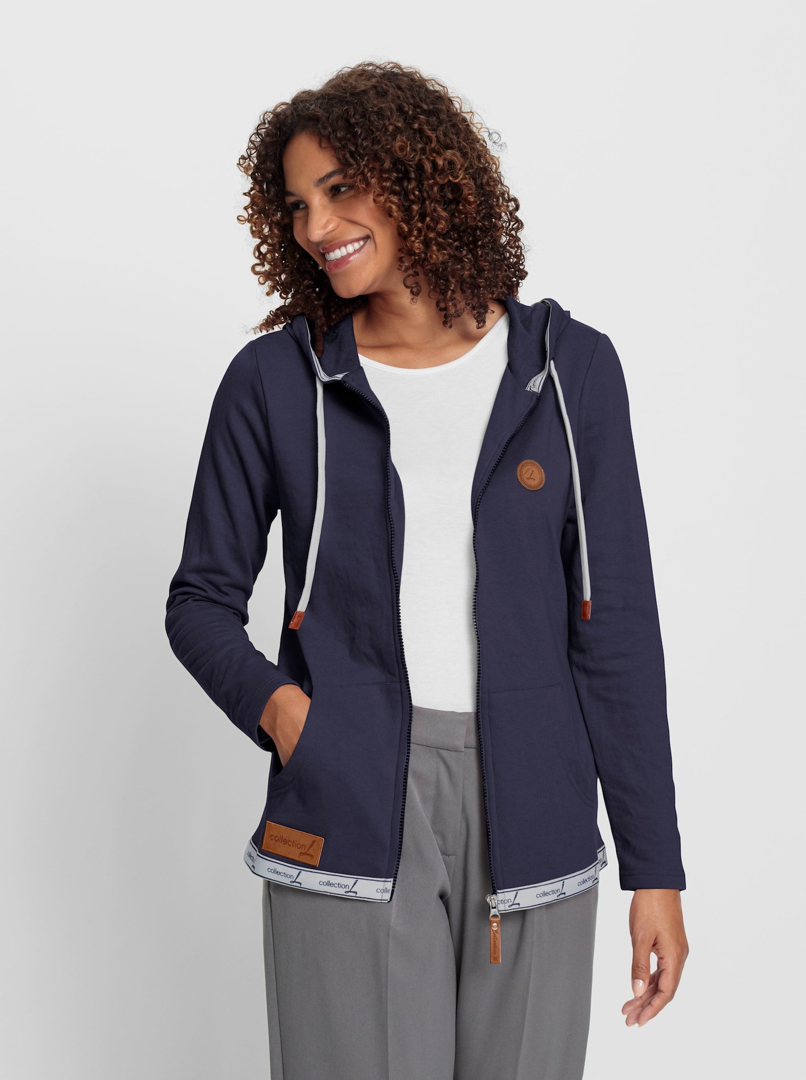 Sweatjacke mit Kapuze - marine