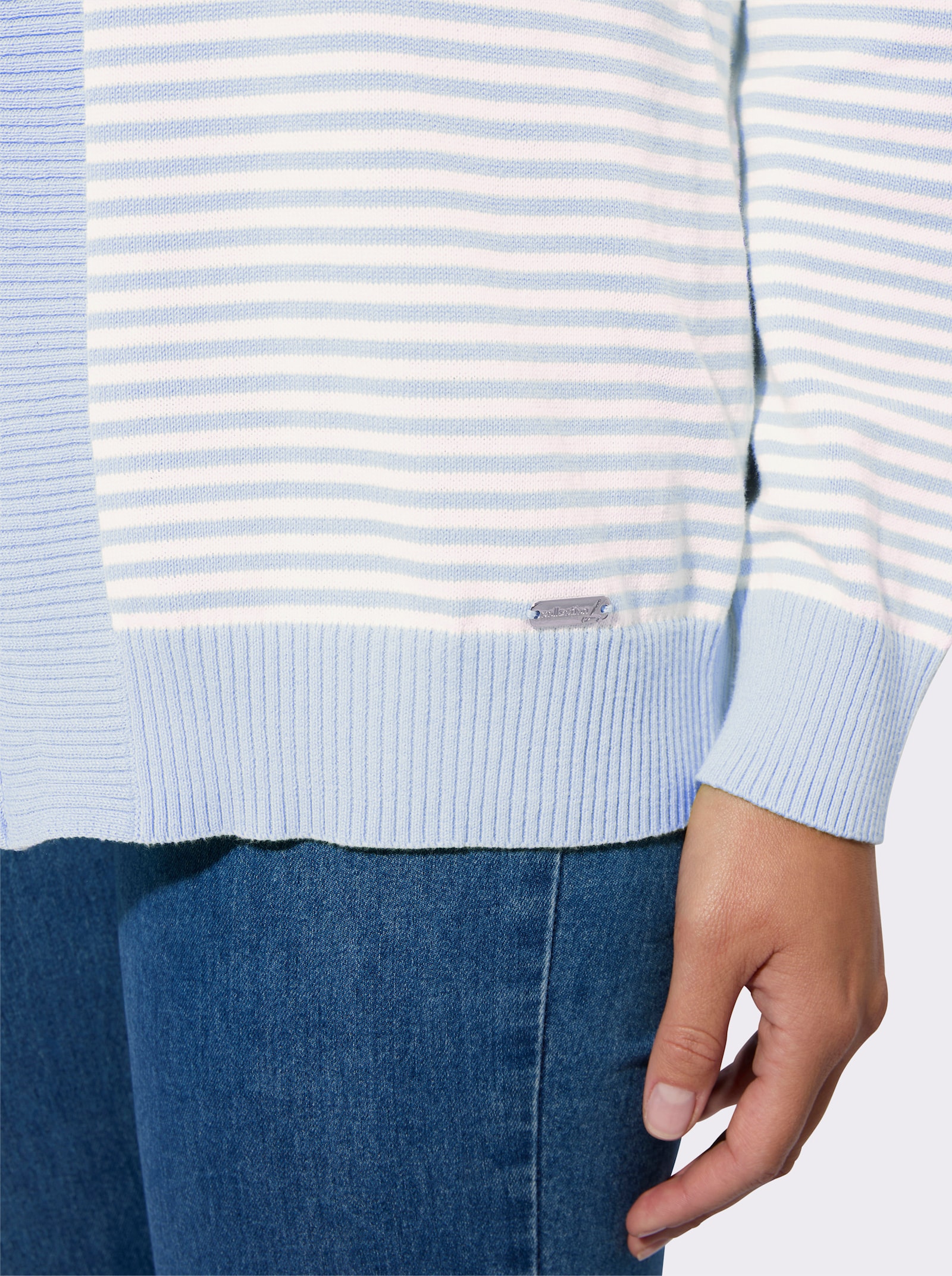 Strickjacke mit gerippten Einsätzen - hellblau-weiß-geringelt