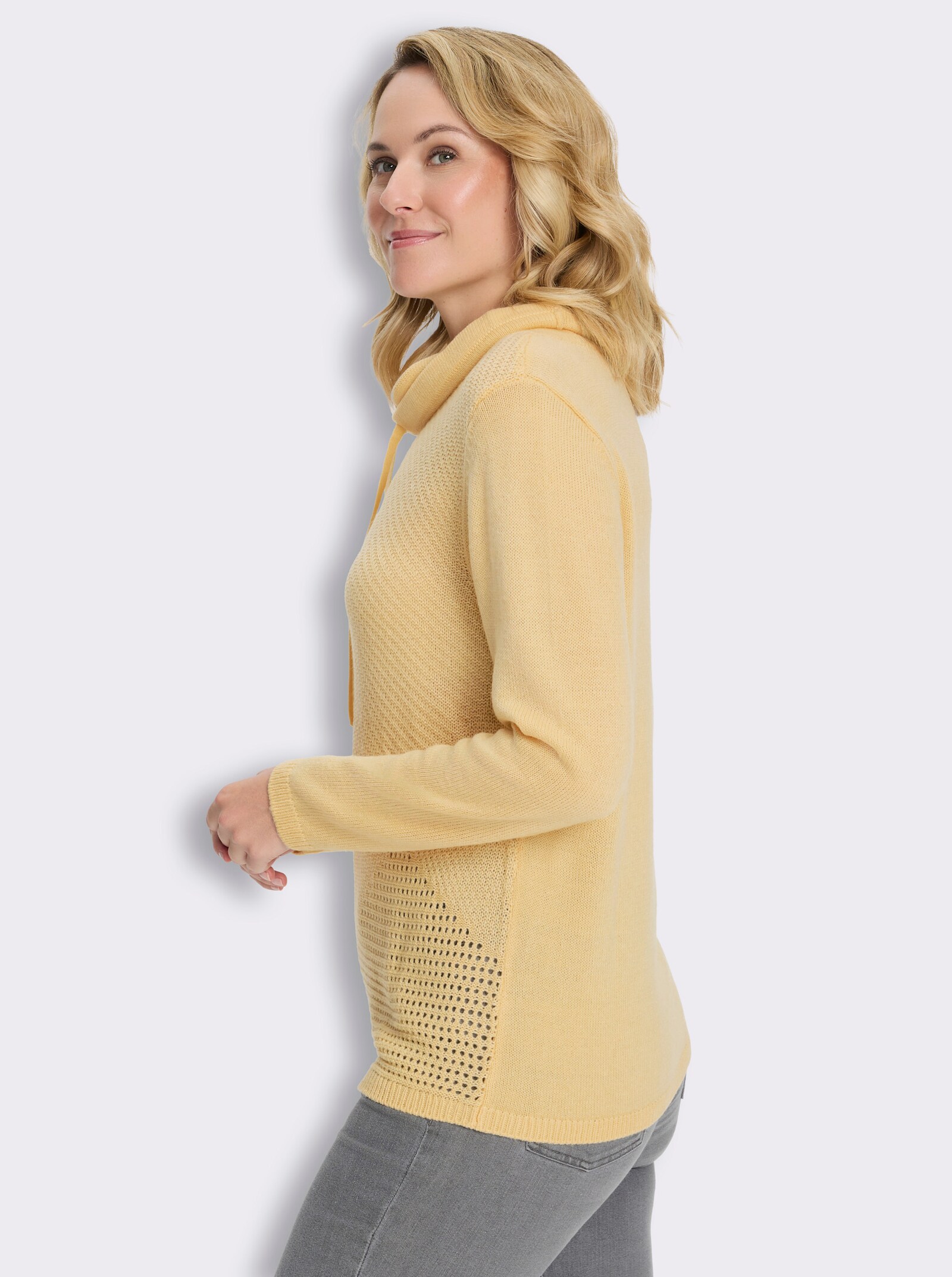 Stehkragenpullover mit Strickmuster im Vorderteil - vanille