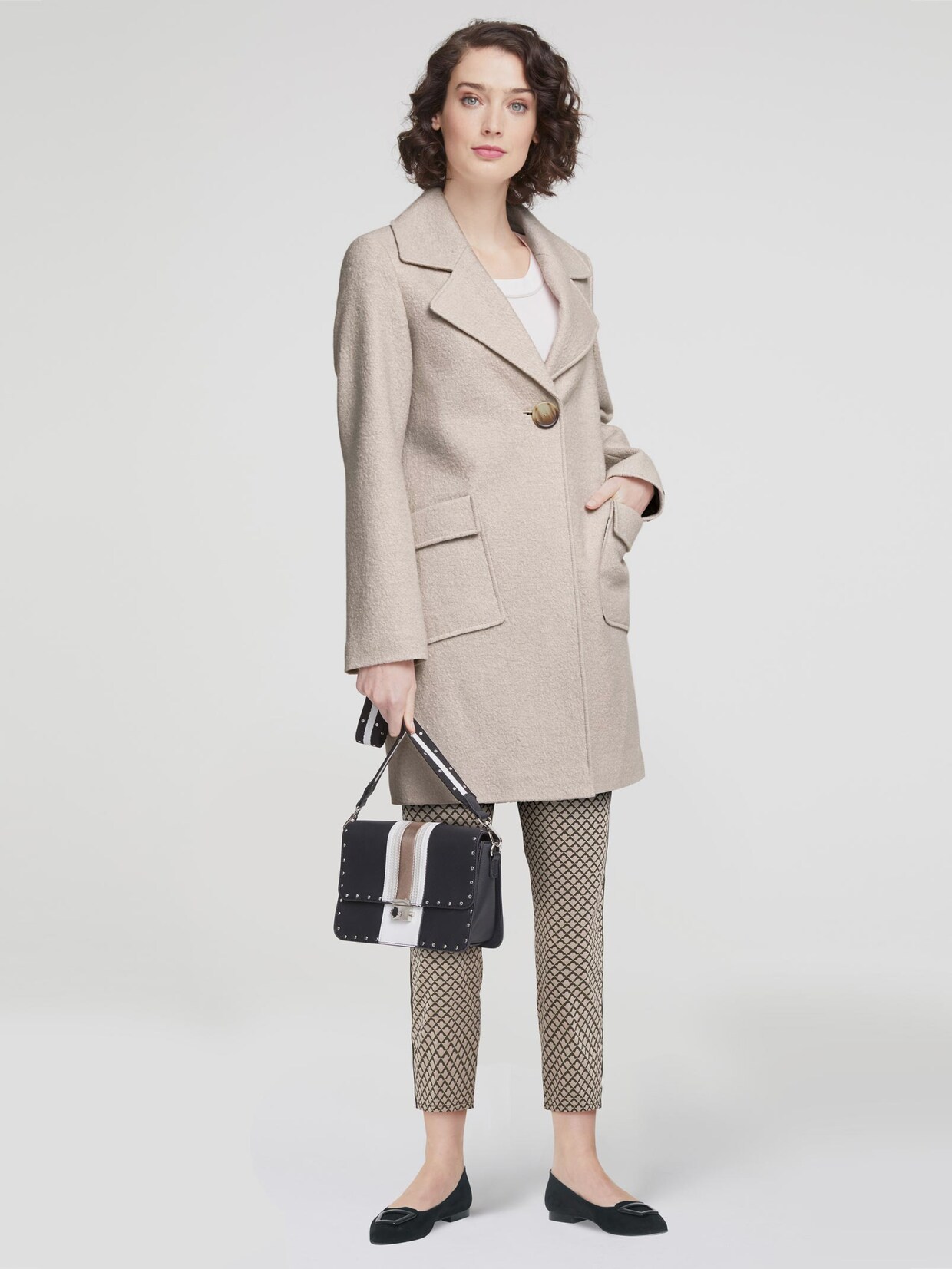 Rick Cardona Mantel - beige
