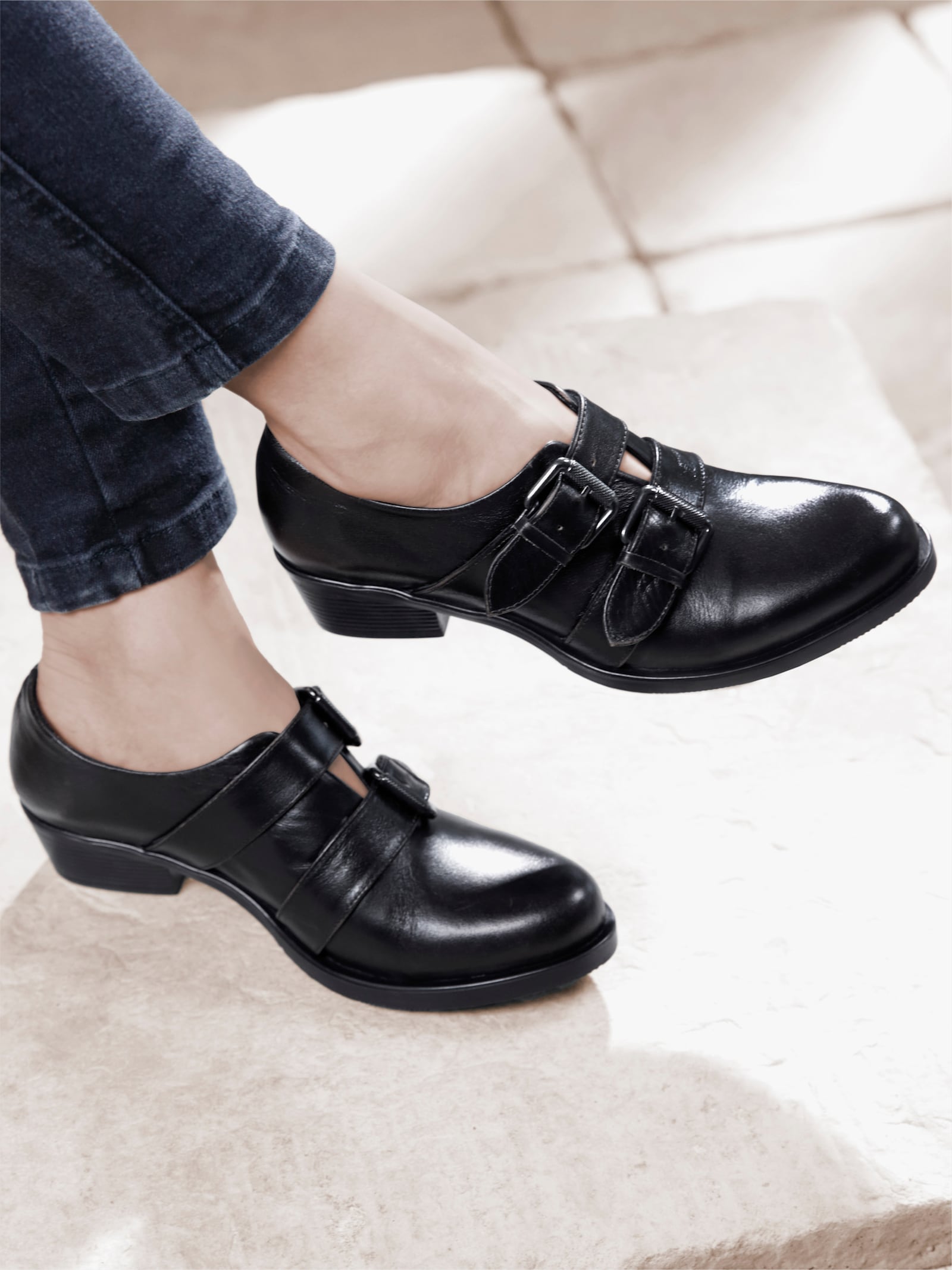 Andrea Conti Kort laarsje - zwart