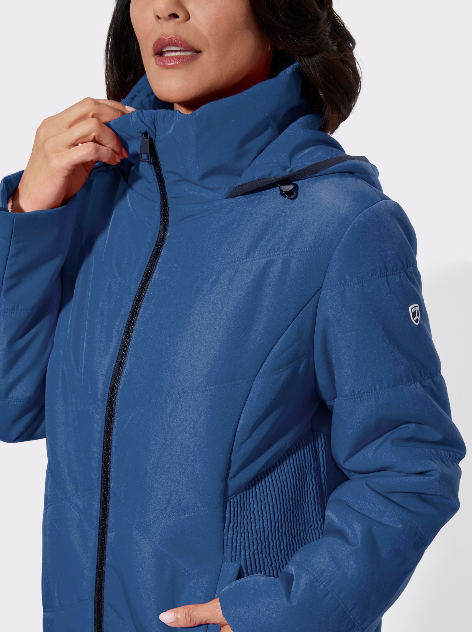 Steppjacke mit gesmokten Seitenpartien - jeansblau