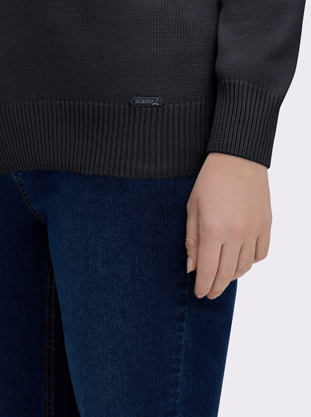 V-Ausschnitt-Pullover mit Baumwolle - schwarz