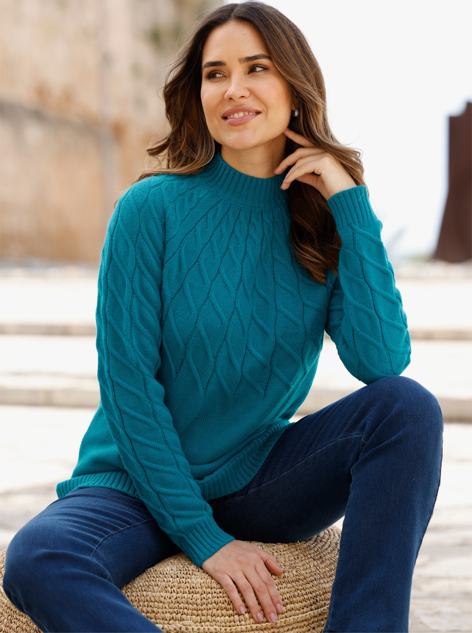 Stehkragenpullover mit Zopfmuster - aquapetrol