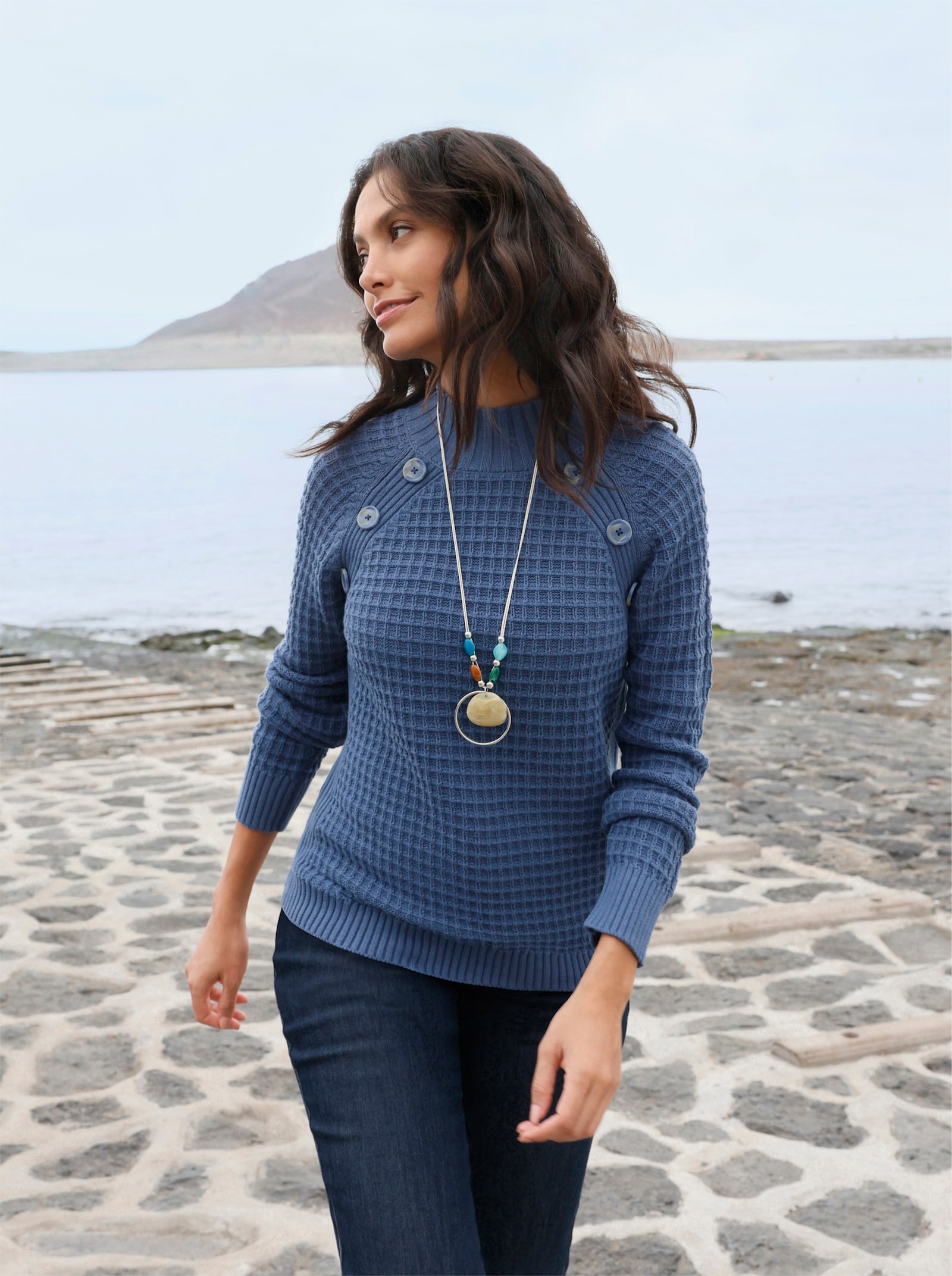 Stehkragenpullover mit Zierknöpfen - jeansblau
