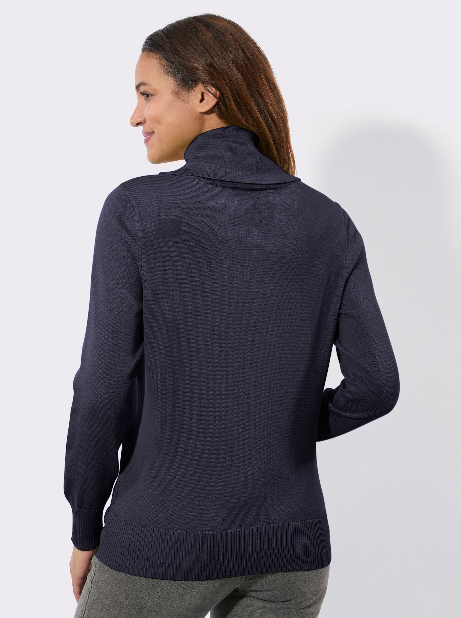 Rollkragenpullover aus weichem Feinstrick - marine