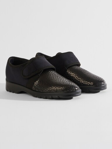 Varomed Klettschuh von Varomed, Weite H - schwarz