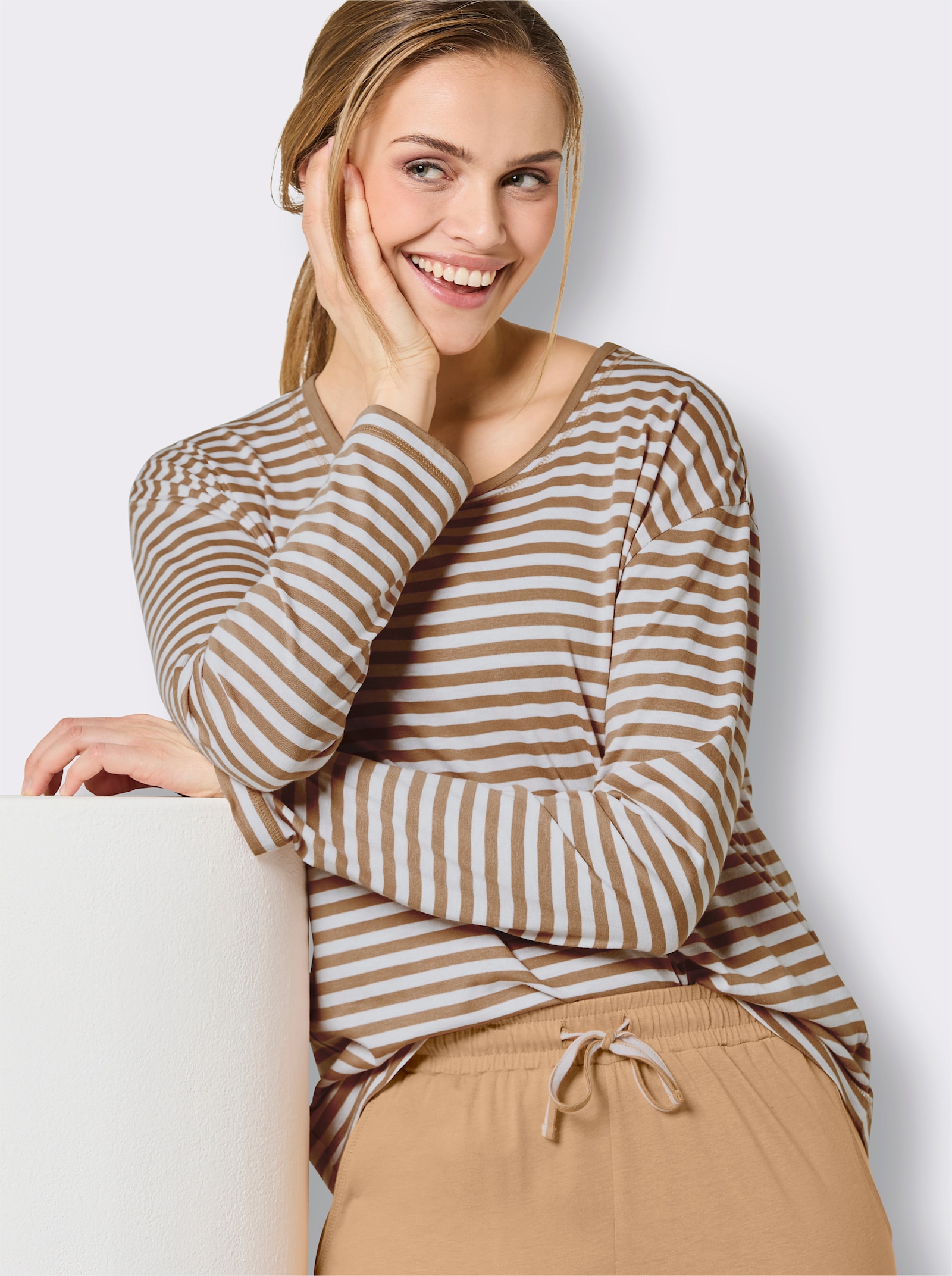 wäschepur Schlafanzug mit Ringelmuster - camel-weiß