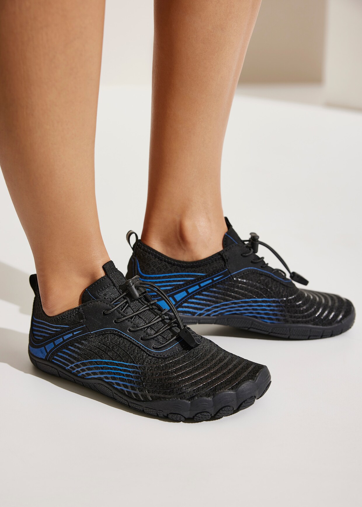 Vivance Sneaker - schwarz / royalblau