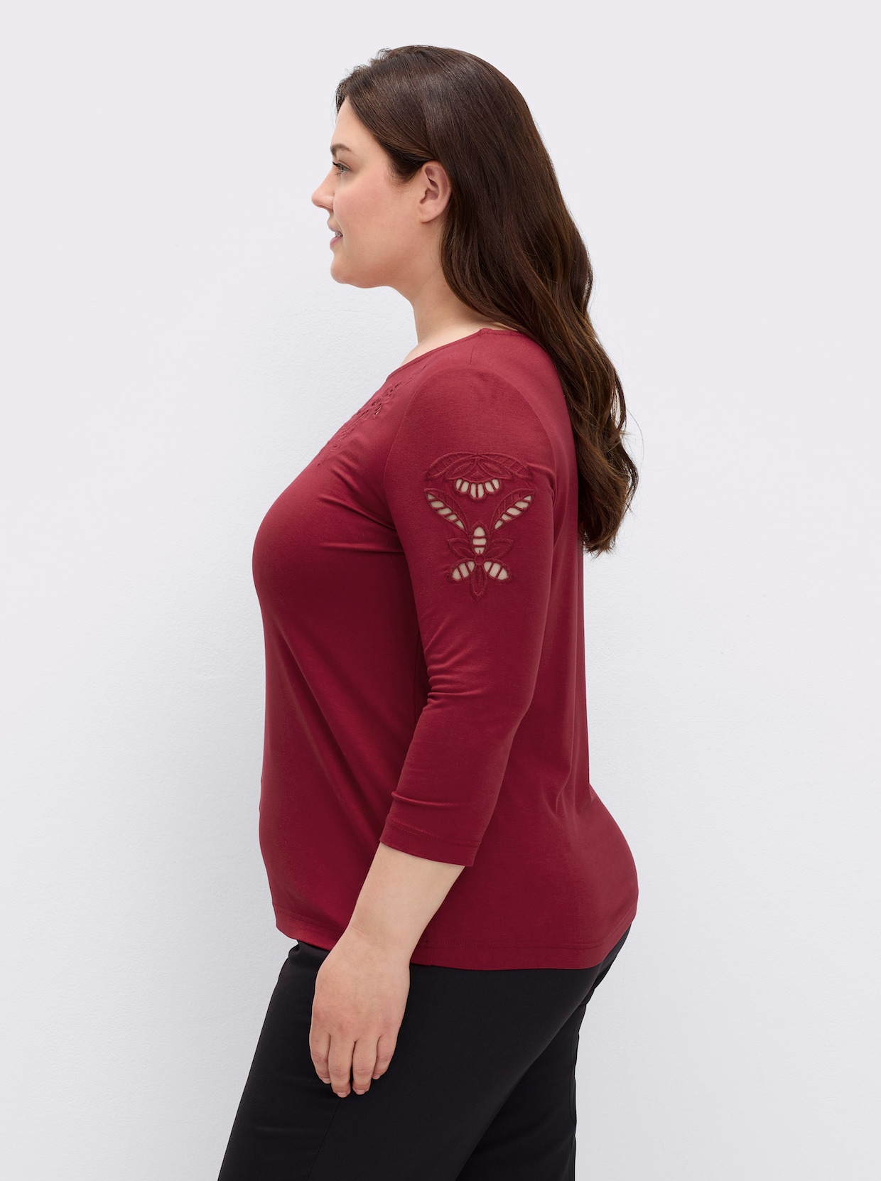 Rundhalsshirt in Viskose-Qualität - dunkelrot