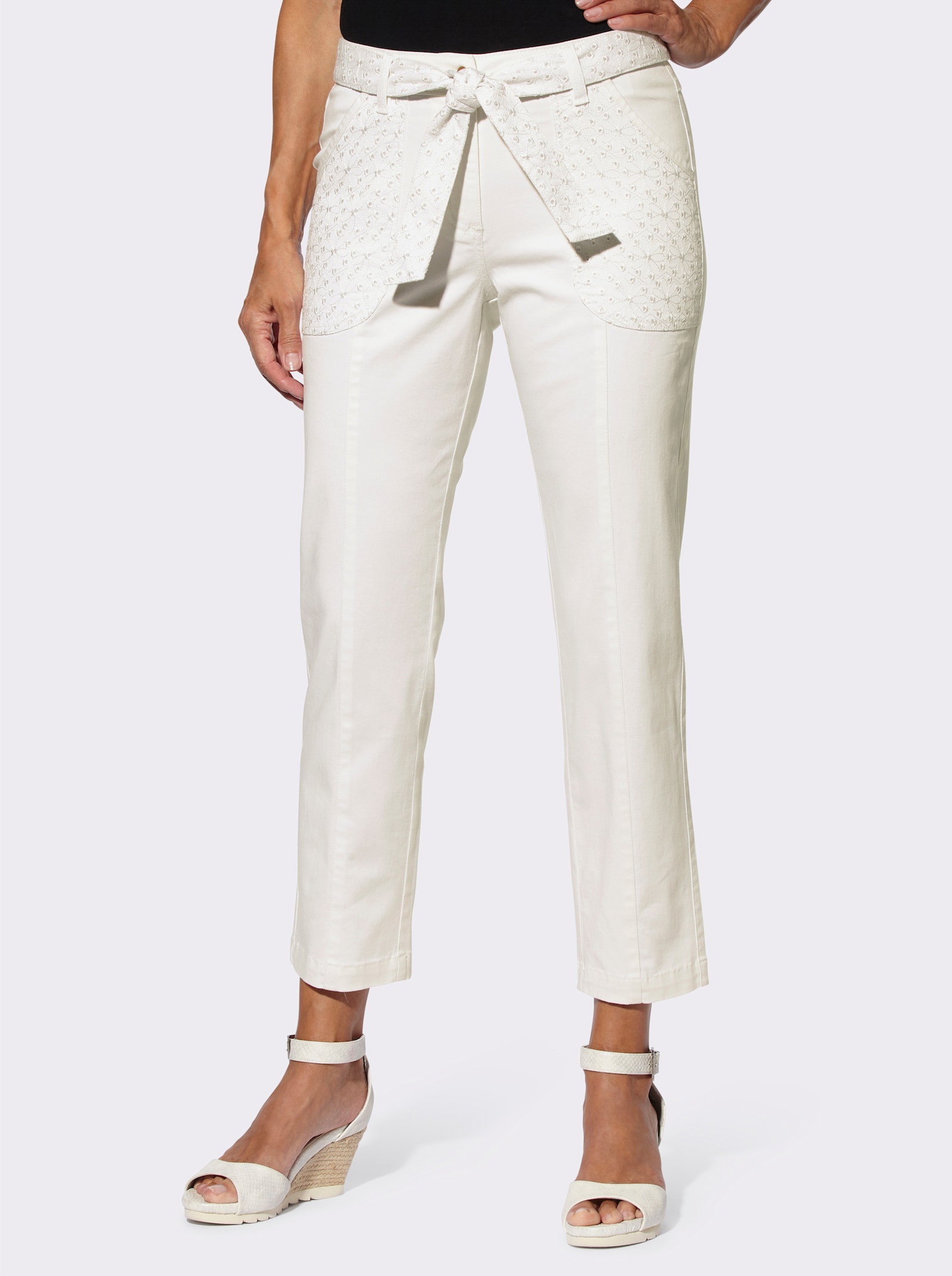 Baumwollhose mit Lochstickerei - ecru