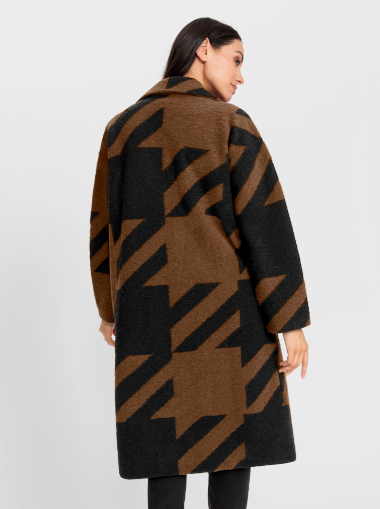 heine Manteau en tricot - ambre-noir à motifs