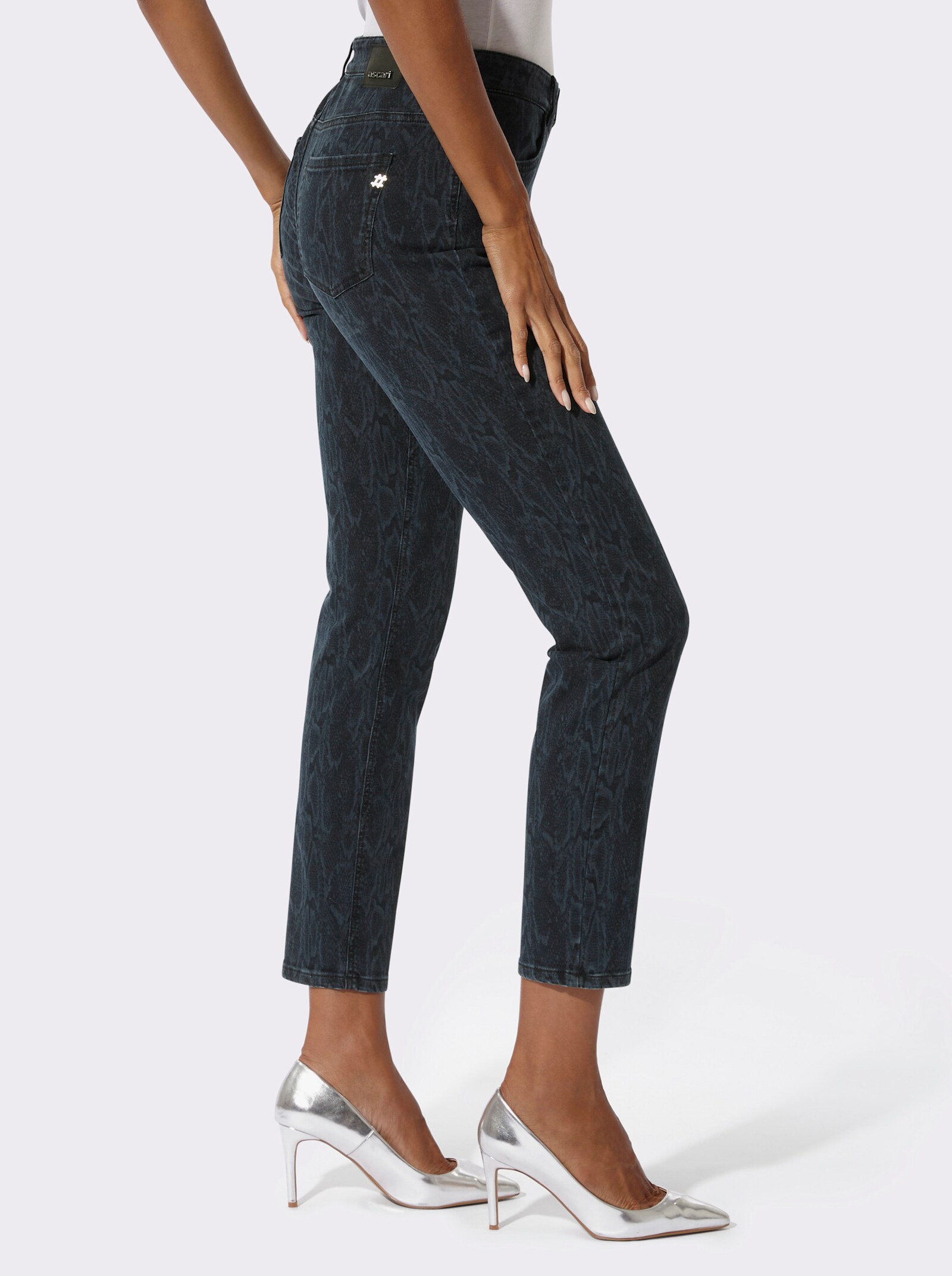 Jeans in Schlangen-Optik - dark blue-bedruckt