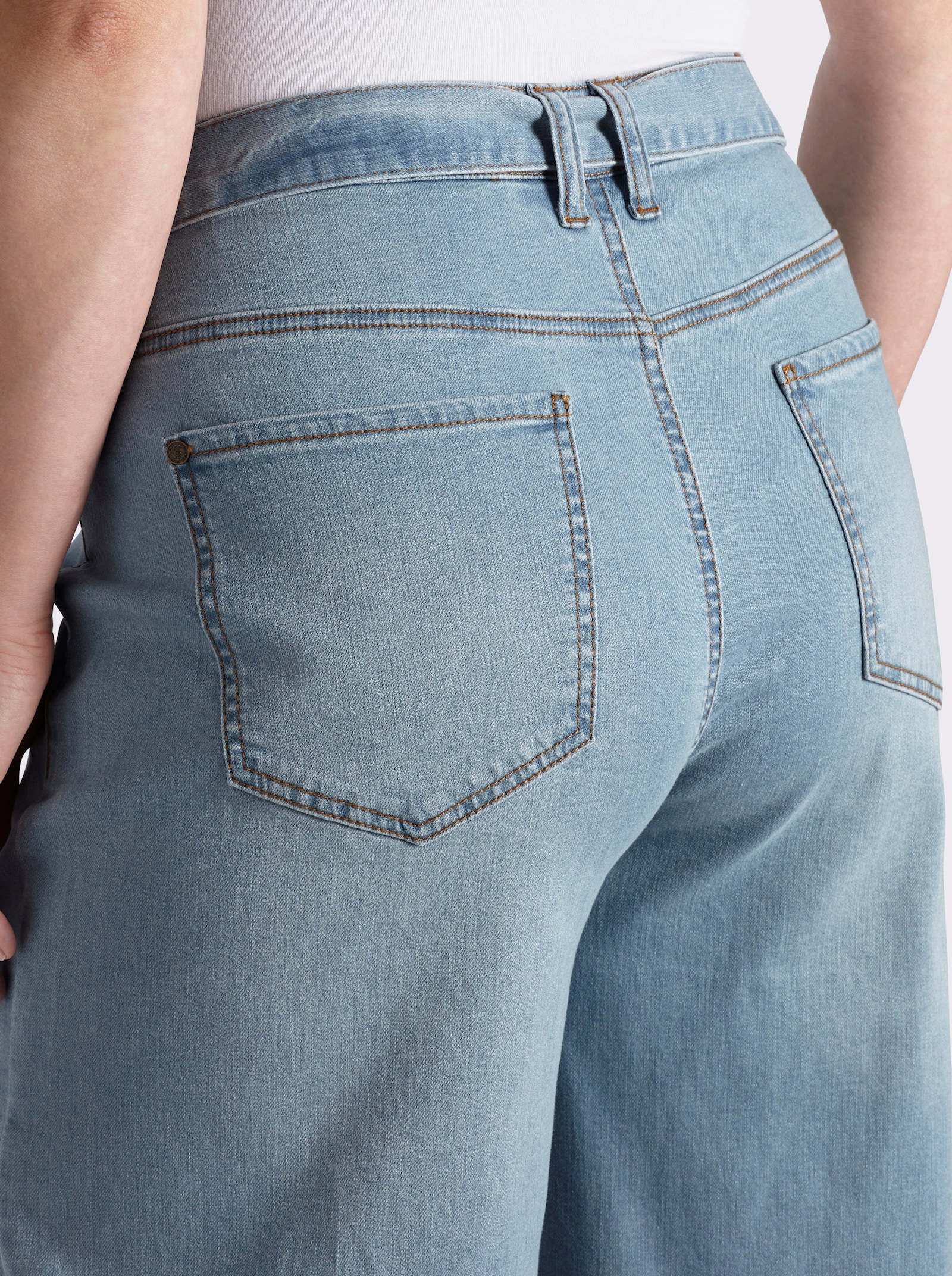 sheego 7/8-Jeans mit weiten Beinen - blue-bleached