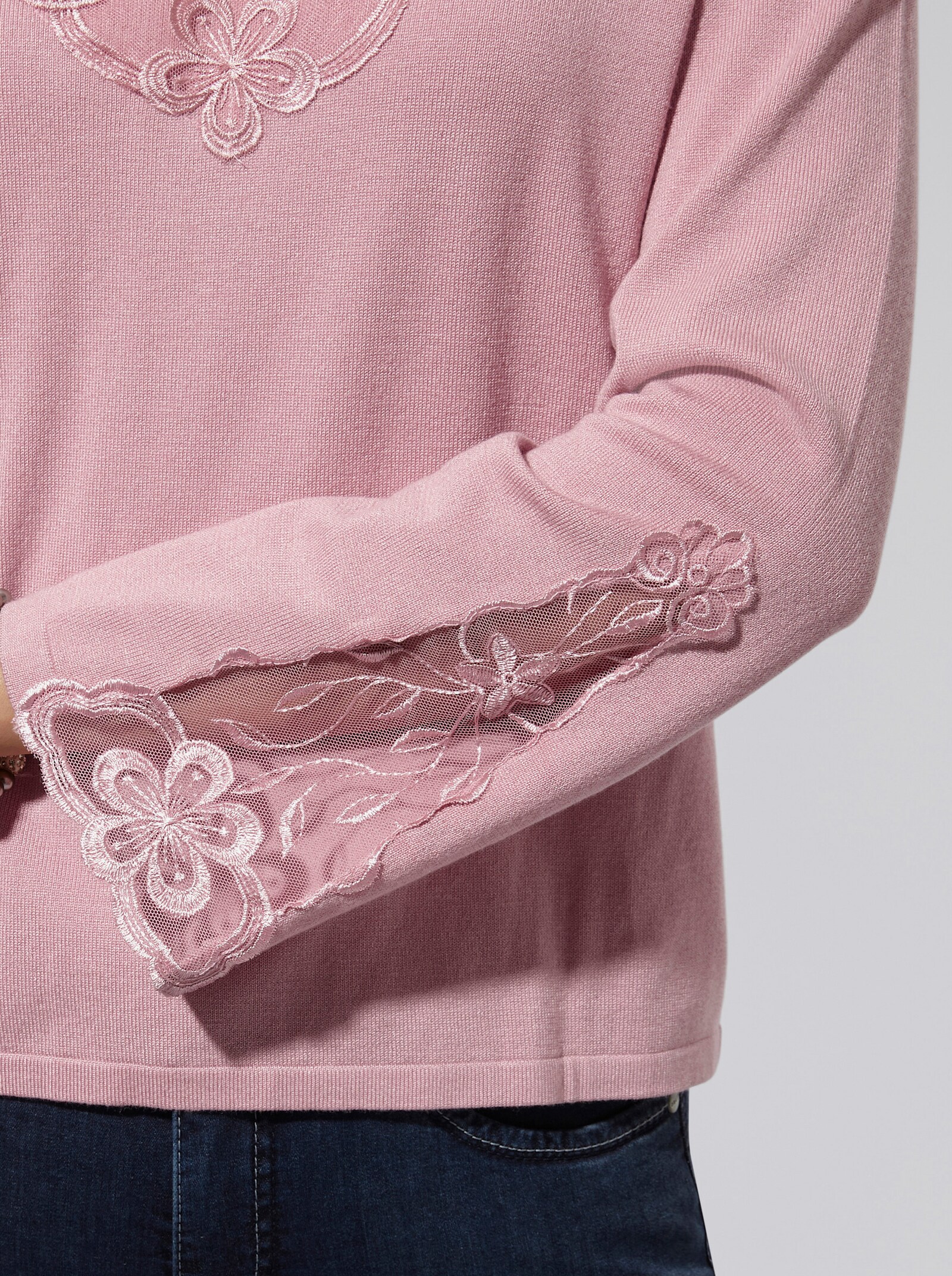 Feinstrickpullover mit Spitzen-Details - hortensie