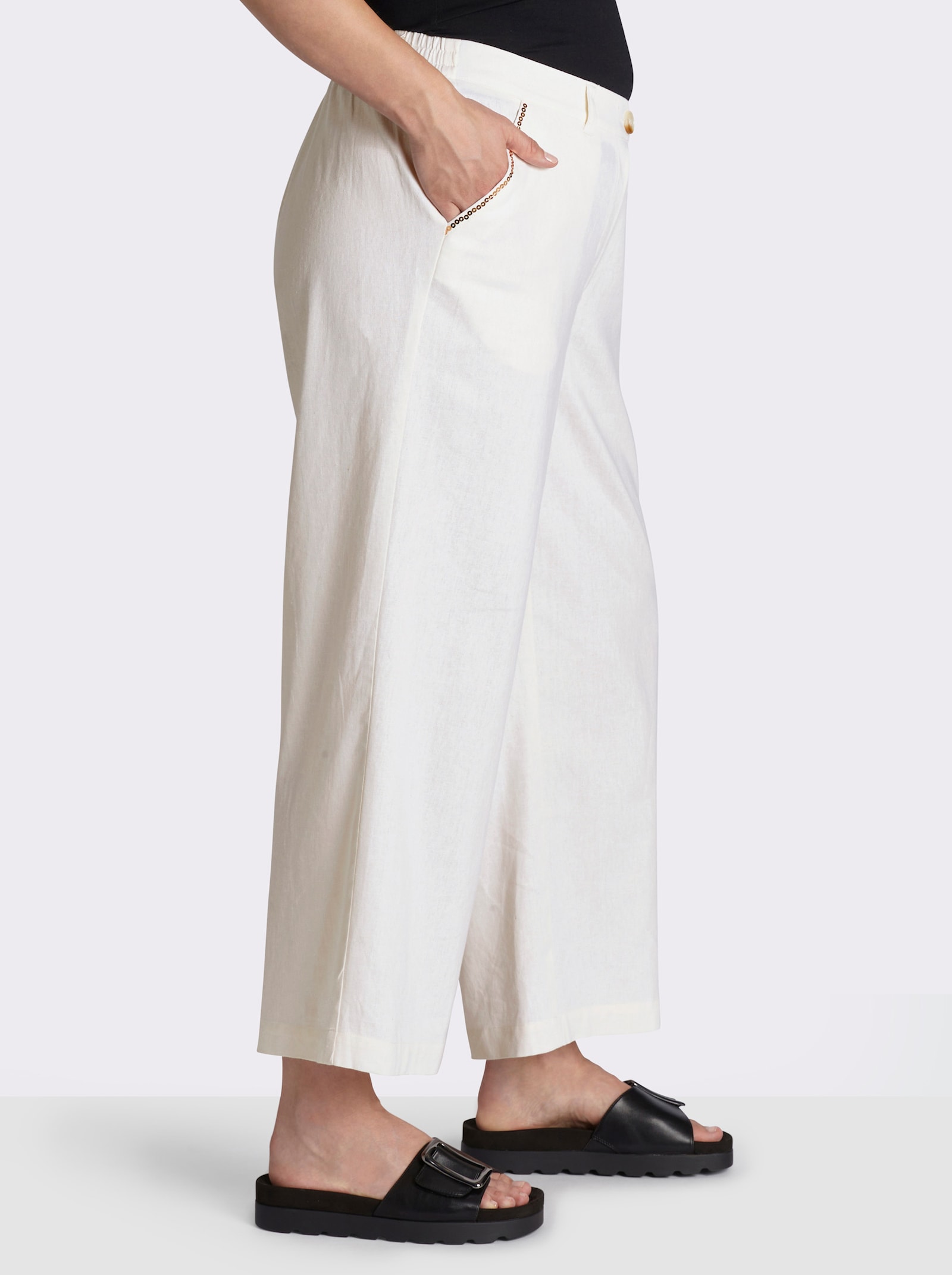 sheego Leinenhose mit Pailletten an den Taschen - ecru