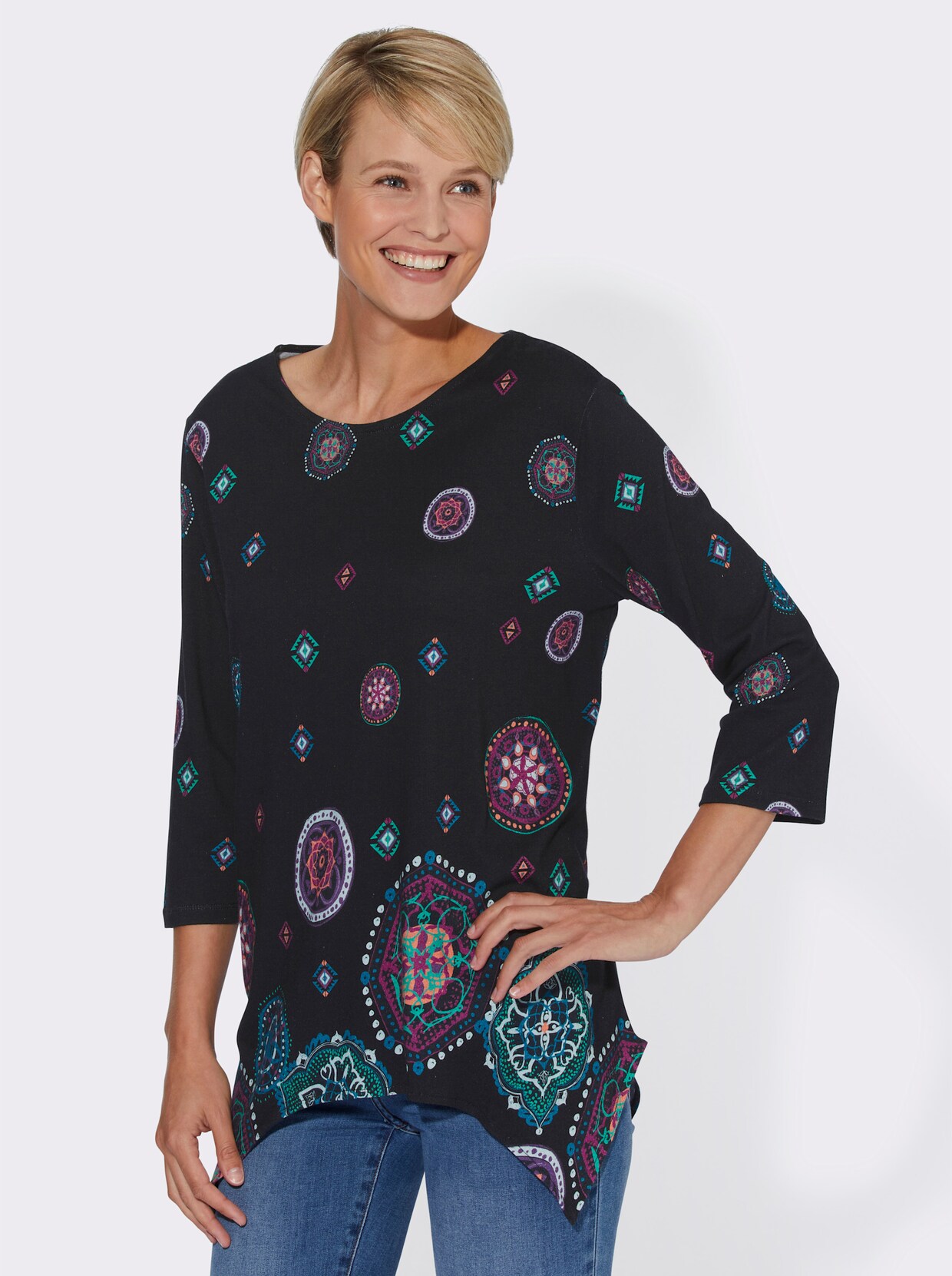 Puntig shirt - zwart geprint