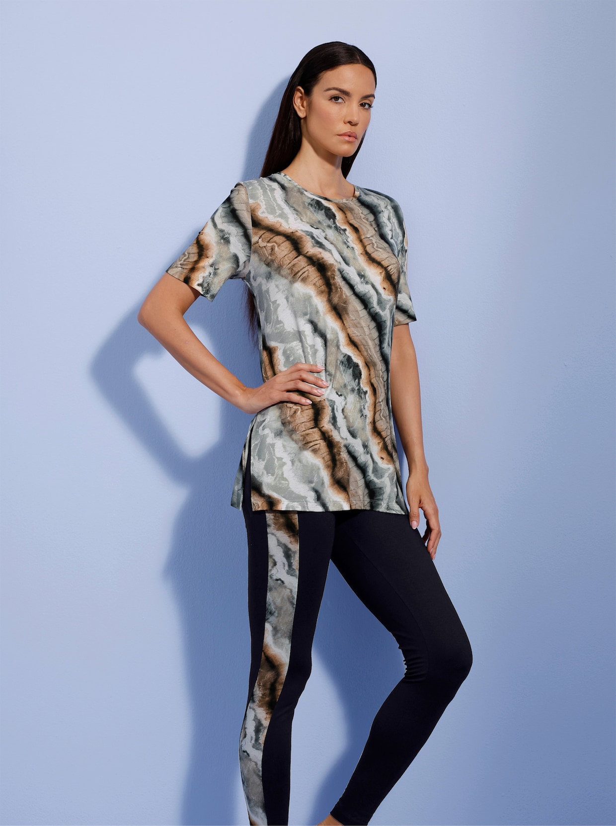 feel good Longshirt - schwarz-camel-bedruckt