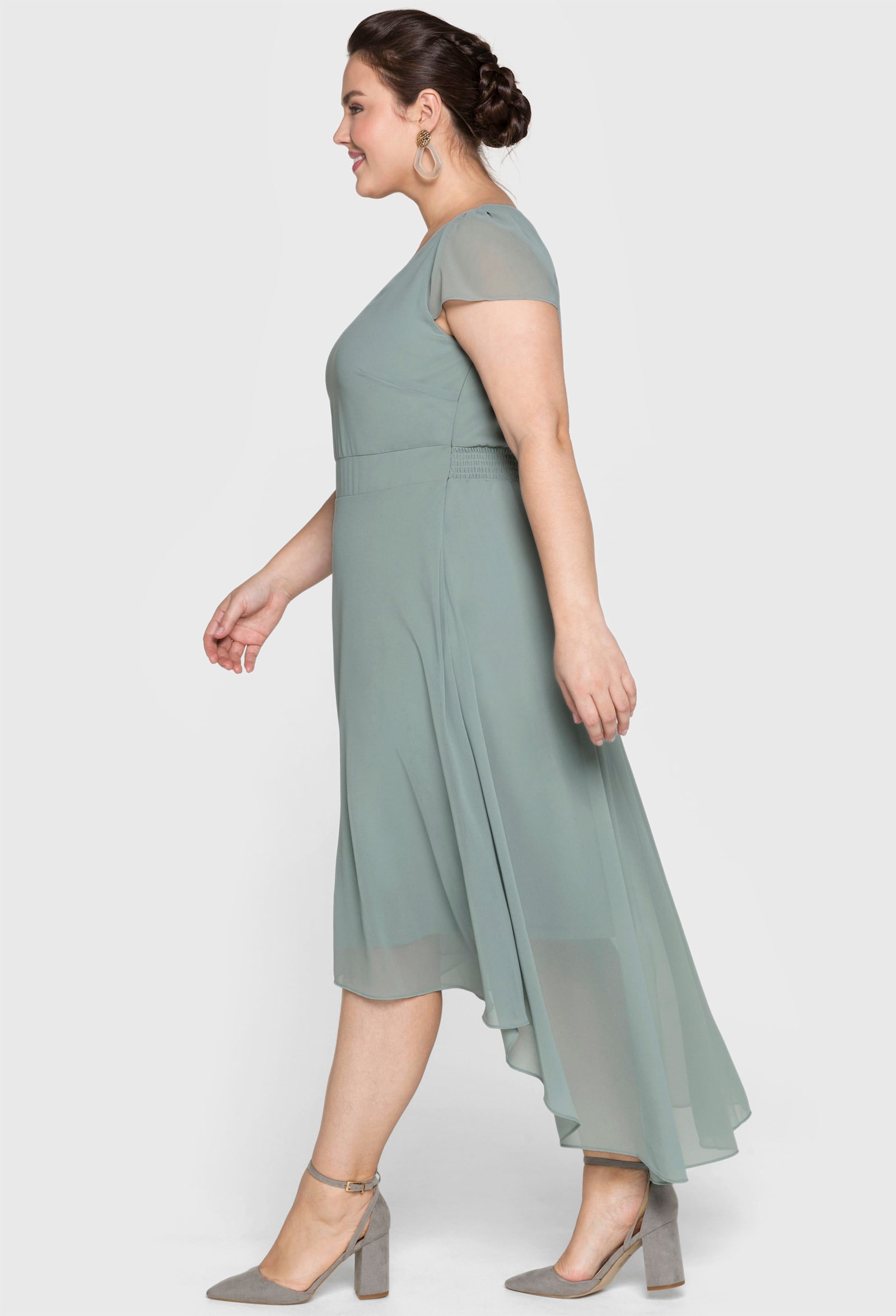 sheego Abendkleid mit Flügelärmeln - eukalyptus