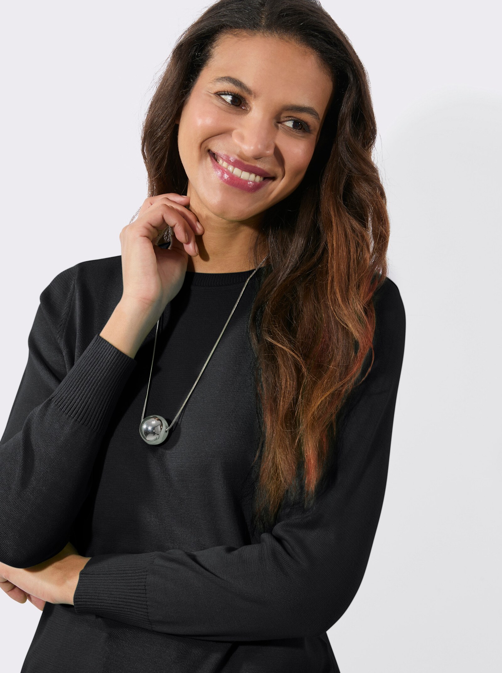 Longpullover in Feinstrick-Qualität - schwarz