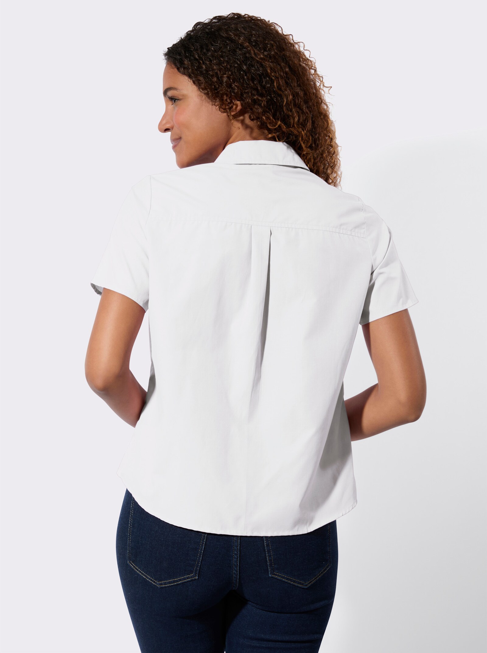 Kurzarmbluse mit weitegebender Kellerfalte - ecru