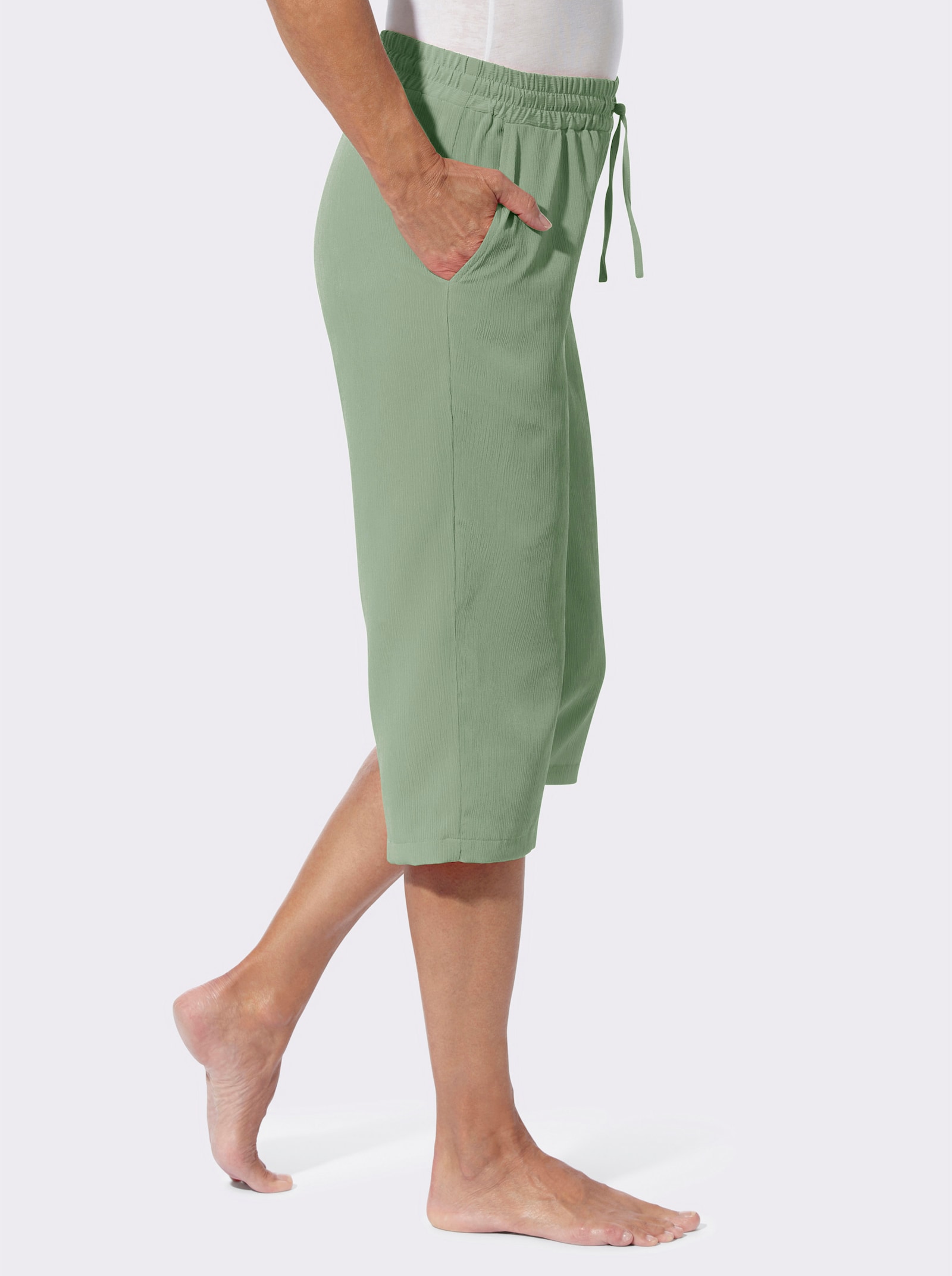 Freizeithose mit weiten Beinen - eucalyptus