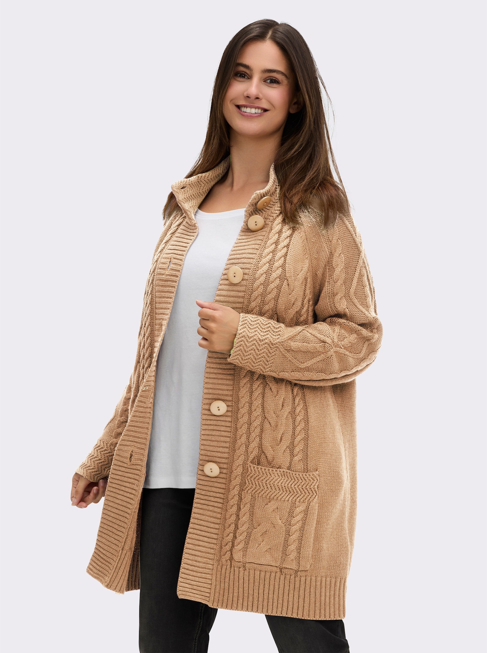 Longstrickjacke mit Einstrickmuster - camel