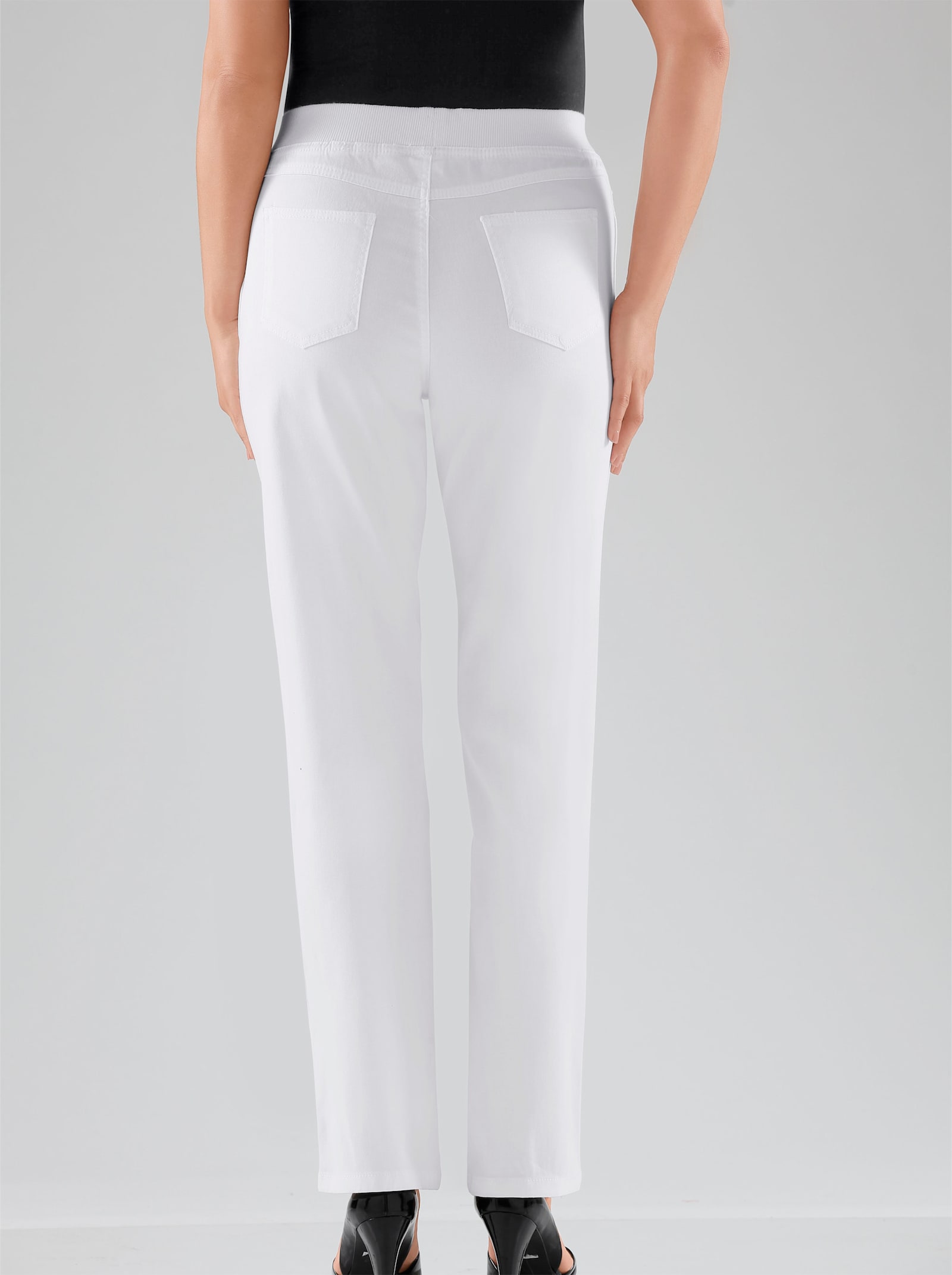 Stretch-Jeans mit Rundum-Dehnbund - weiß