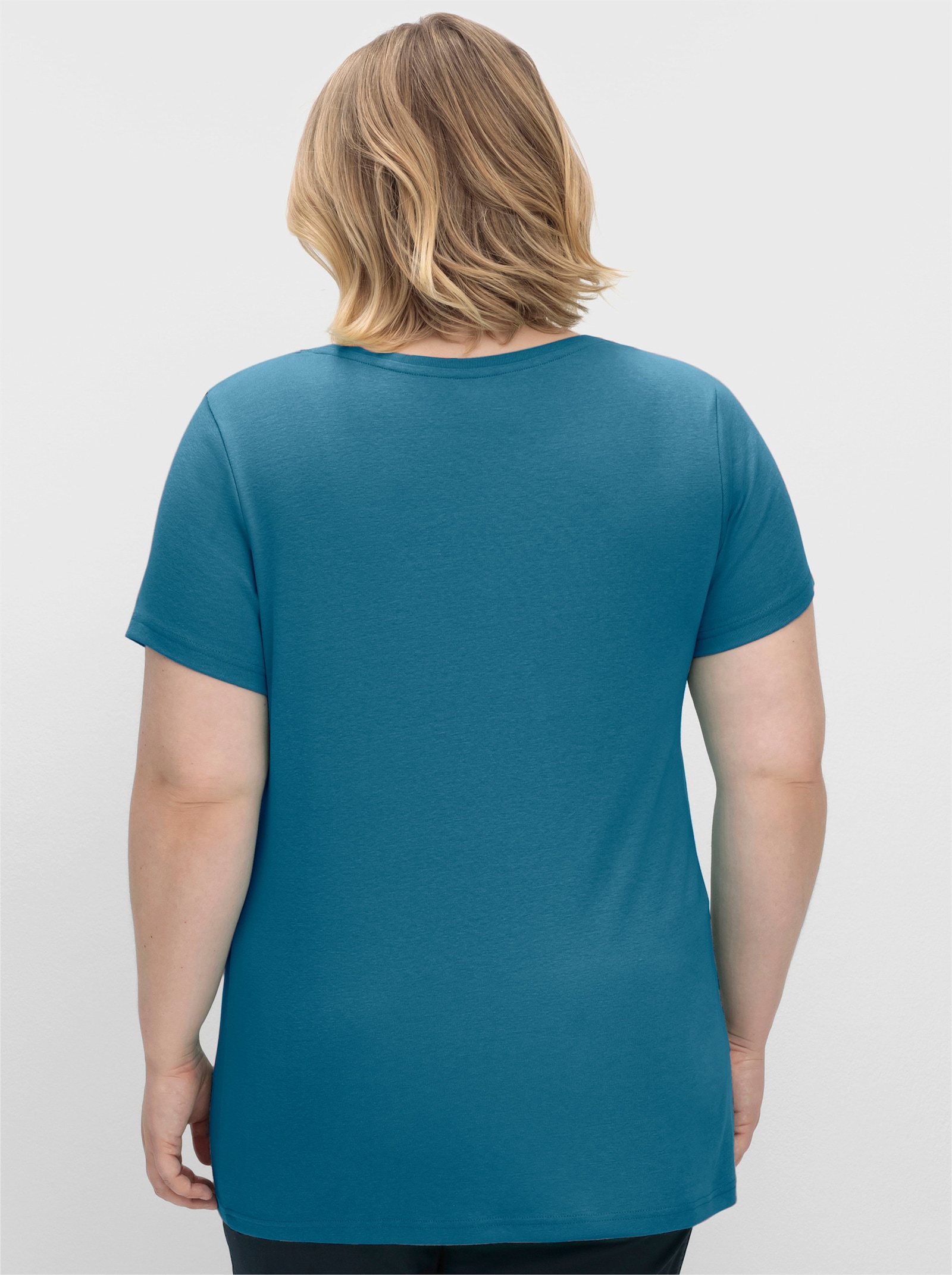 sheego T-Shirt mit V-Ausschnitt, Rippqualität - topas