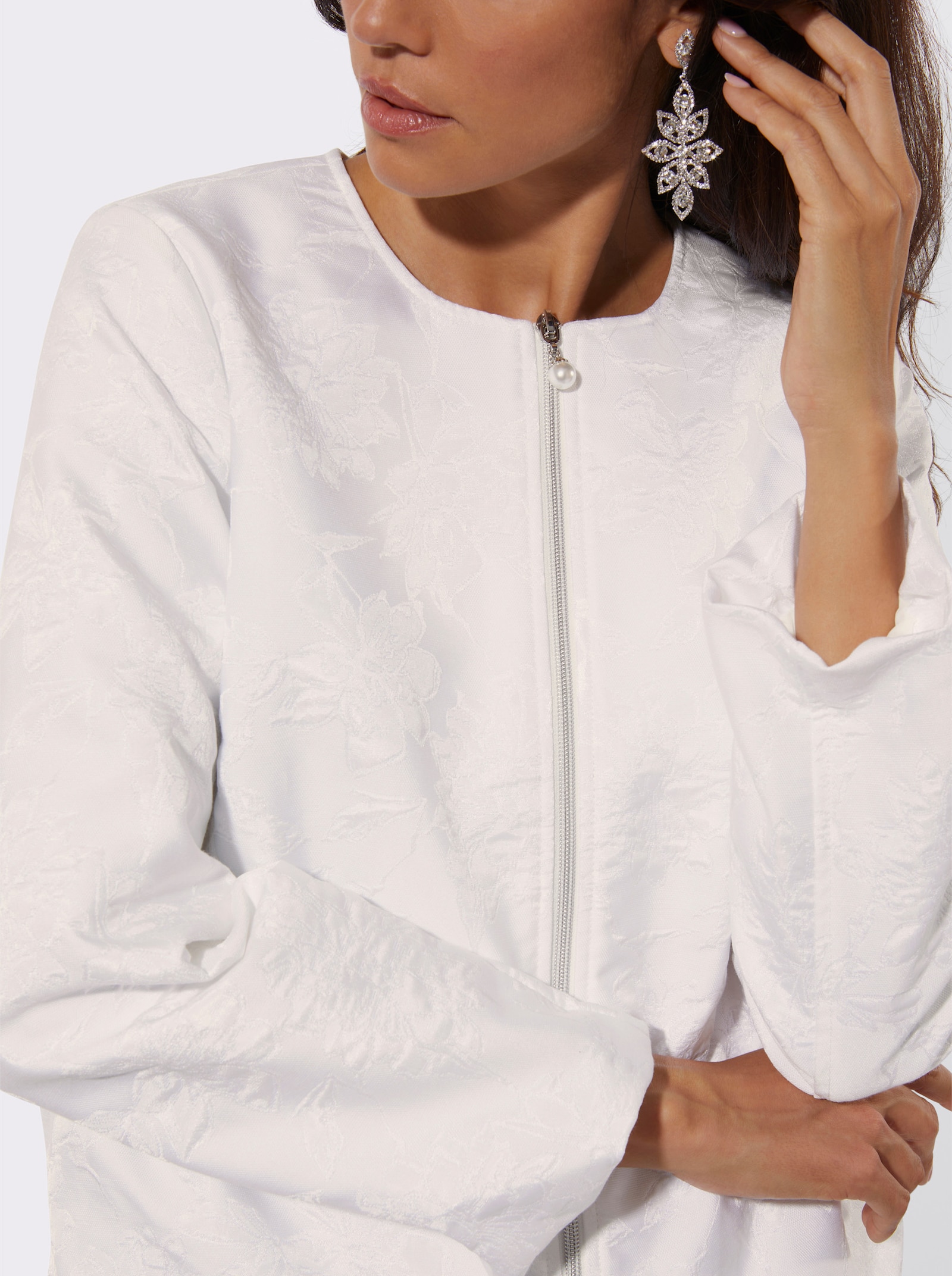 Blusenjacke mit Blütenjacquard-Muster - ecru