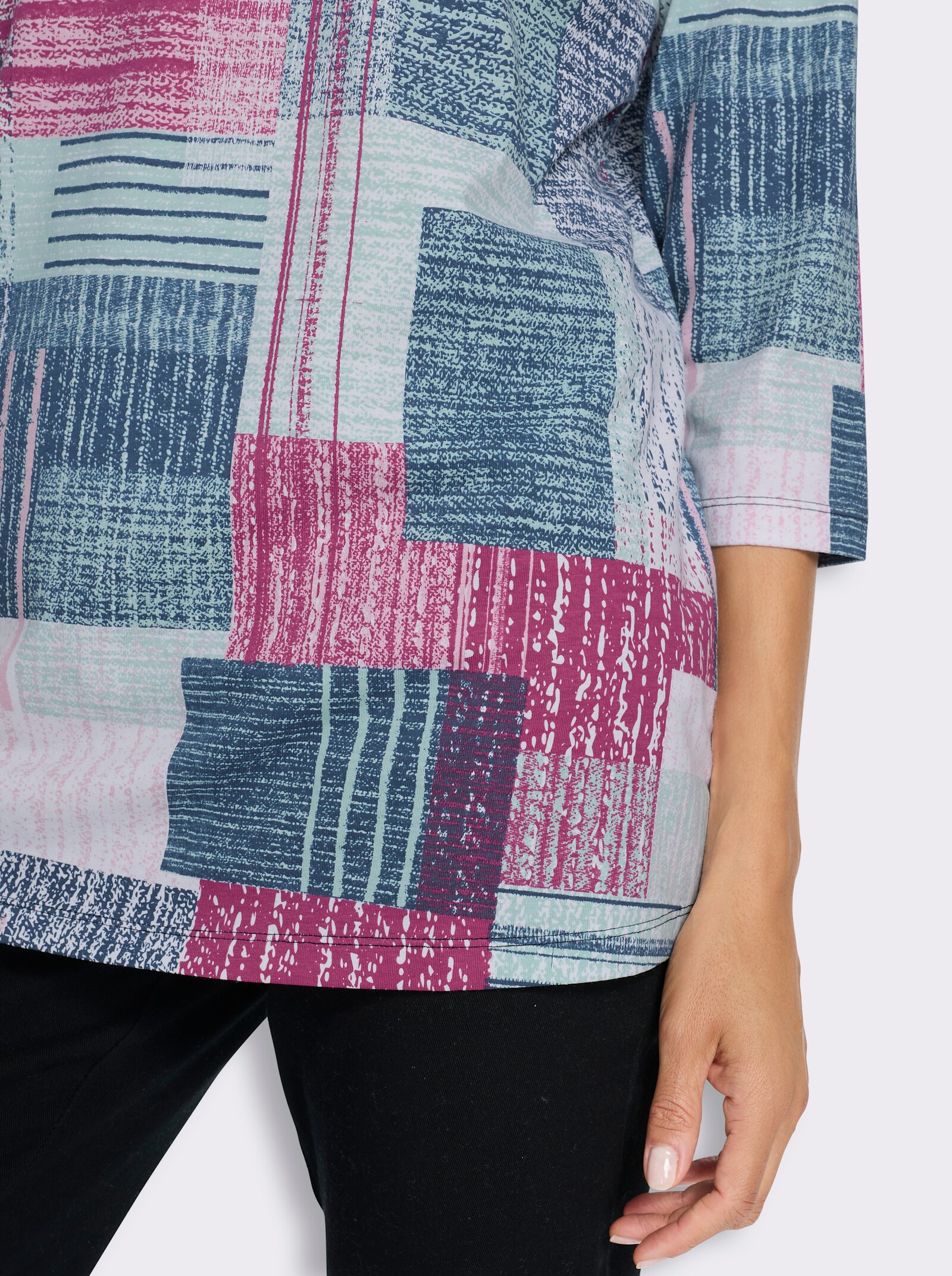 Longshirt in leicht ausgestellter Form - kalkmint-dunkelblau-bedruckt