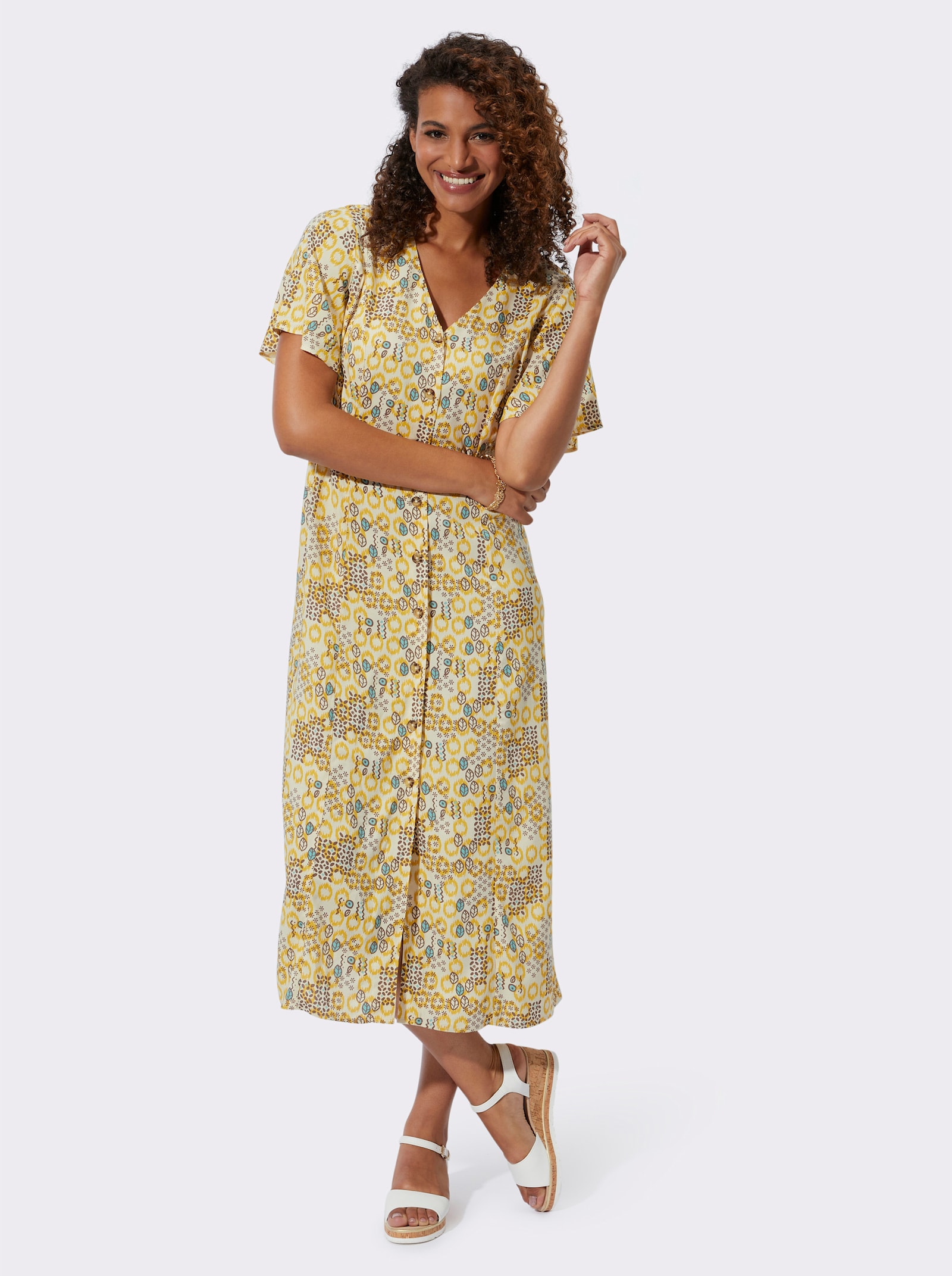 Druckkleid mit seitlich gesmokter Taille - sand-ocker-bedruckt