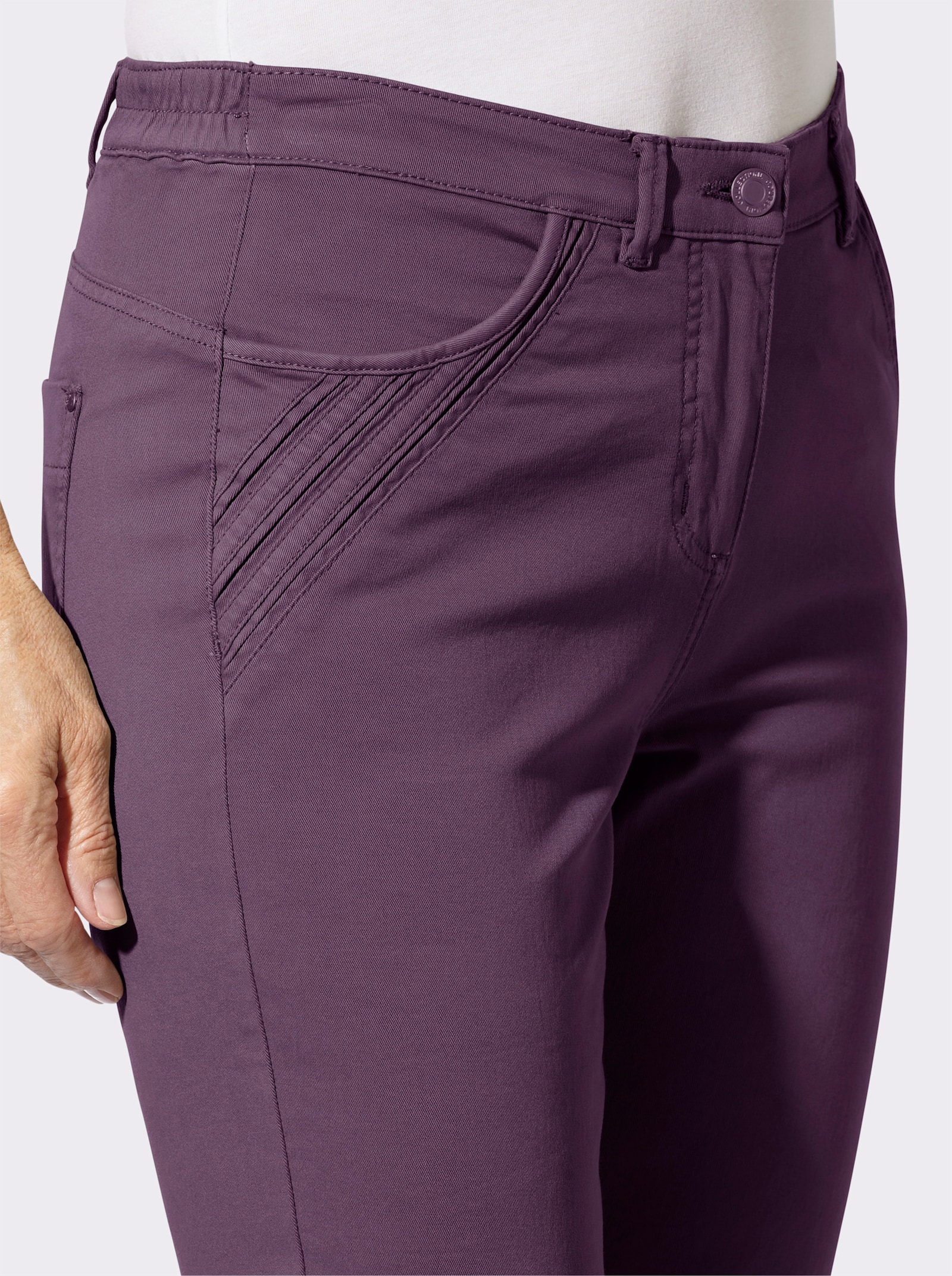 Jeans mit seitlichem Dehnbund - traube