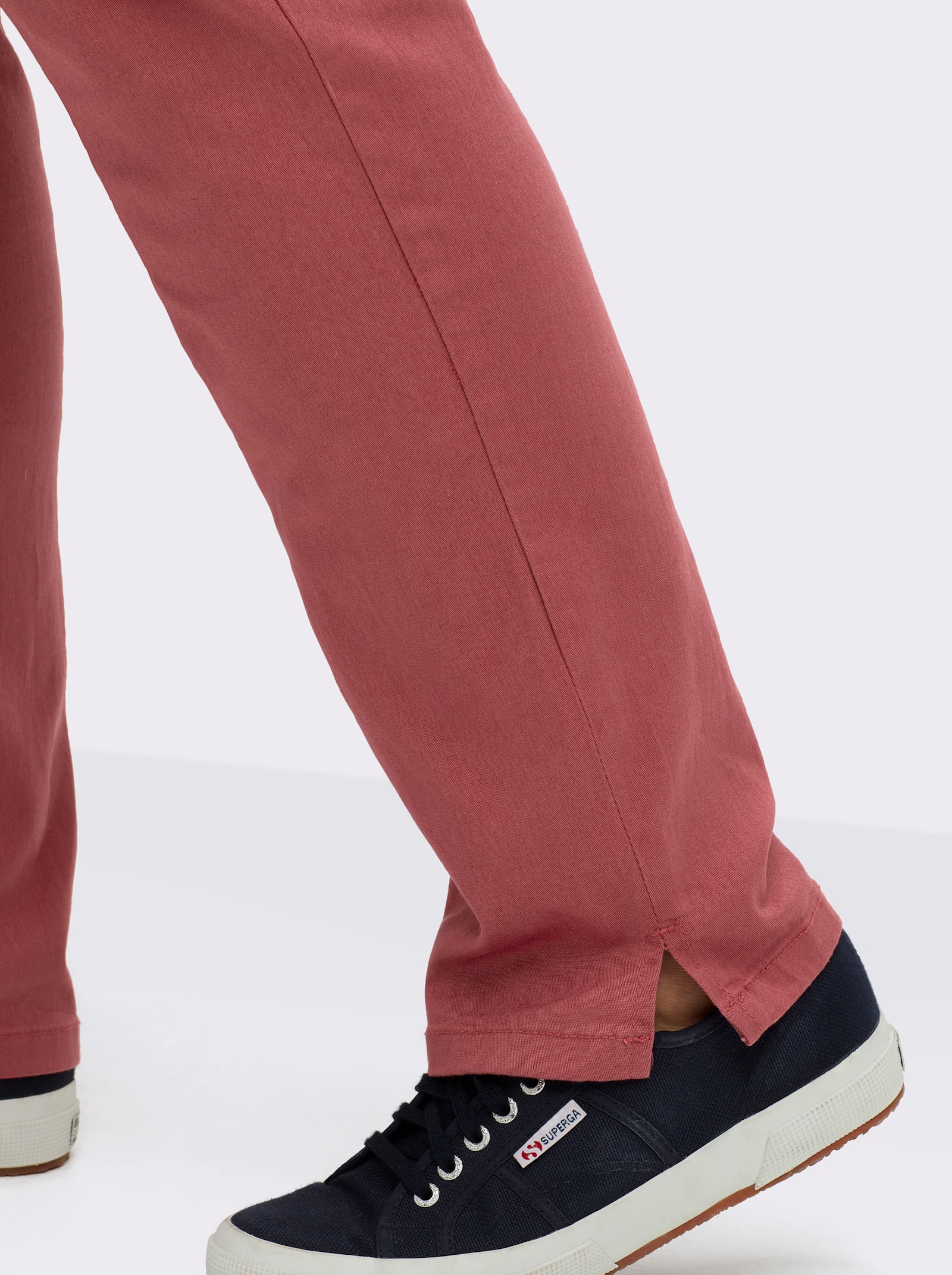 Jeans mit Stretch-Anteil - rostrot