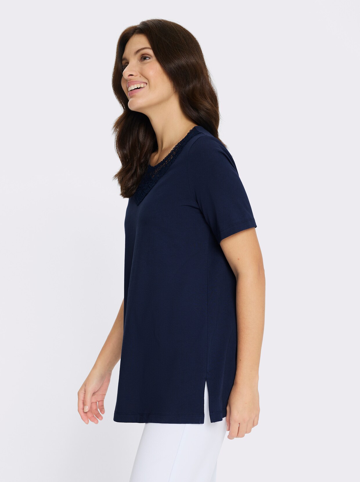 Longshirt mit Spitzeneinsatz - marine