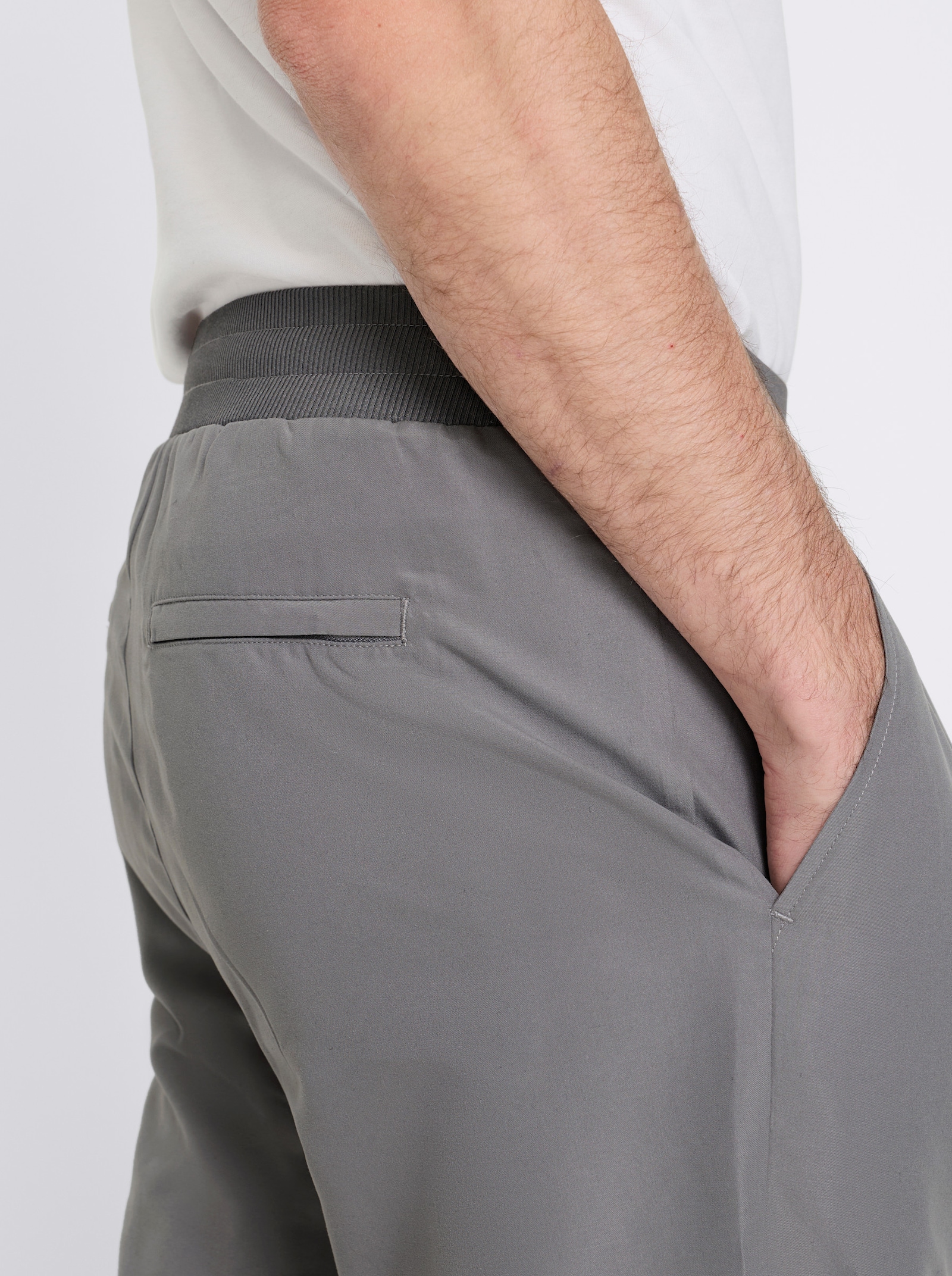 Catamaran Sports Funktionshose mit praktischen Taschen - grau