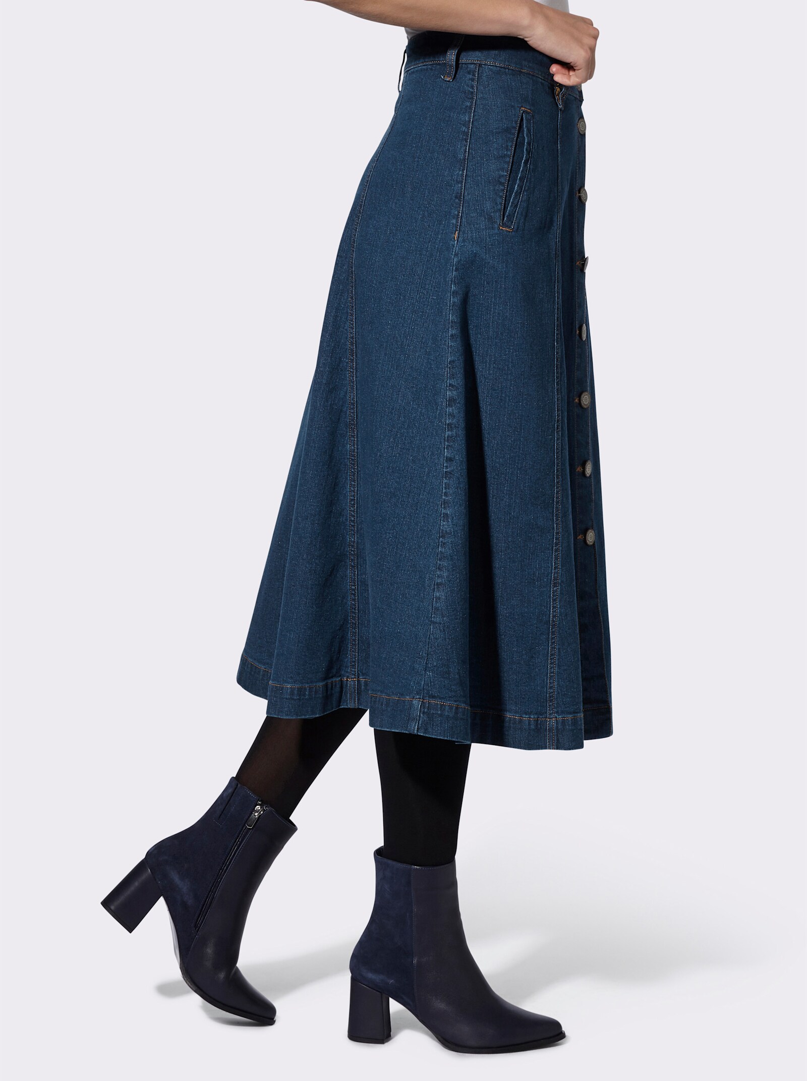 Jeansrock in ausgestellter Bahnenform - blue-stone-washed