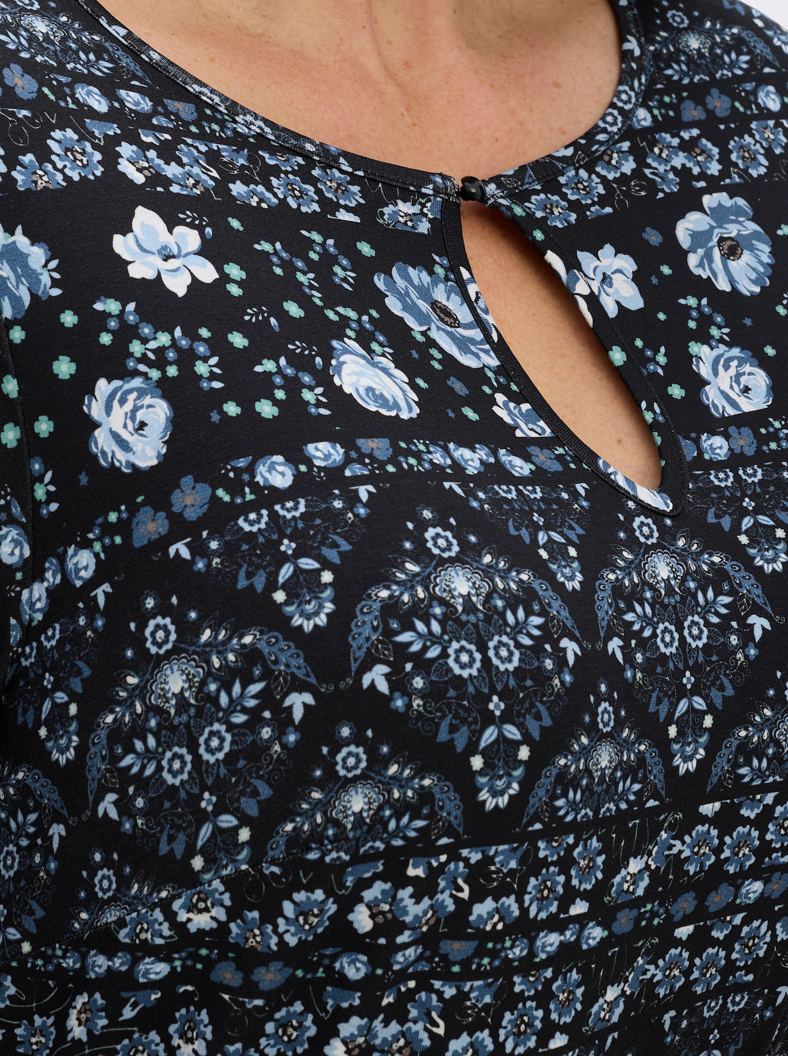 Jerseykleid mit Gummizug auf Taillenhöhe - jeansblau-schwarz-bedruckt