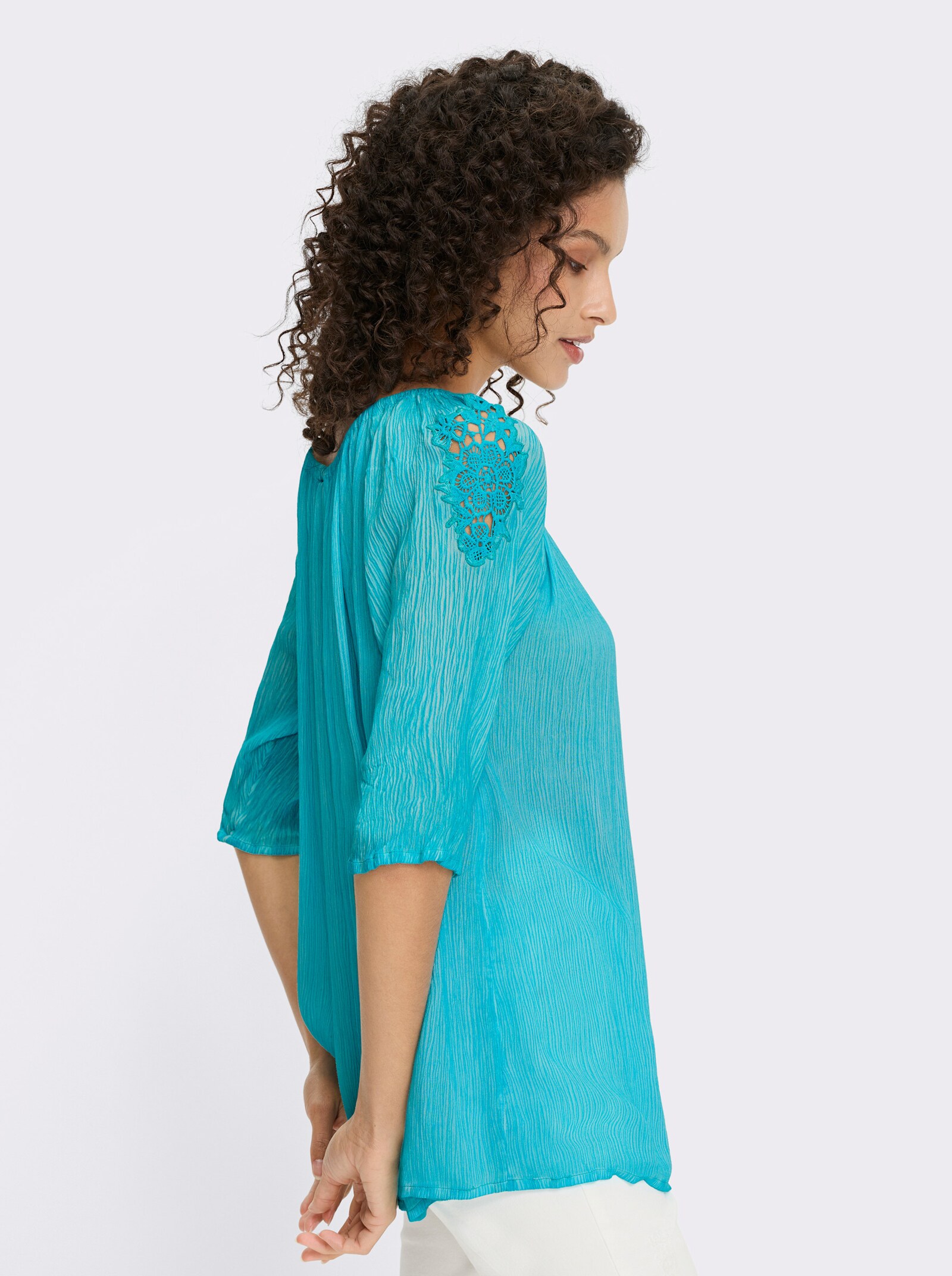 heine Carmenbluse mit Spitzeneinsatz - türkis