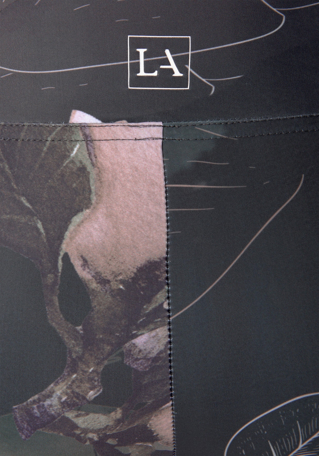 LASCANA ACTIVE Caprilegging - kaki gedessineerd/lichtroze