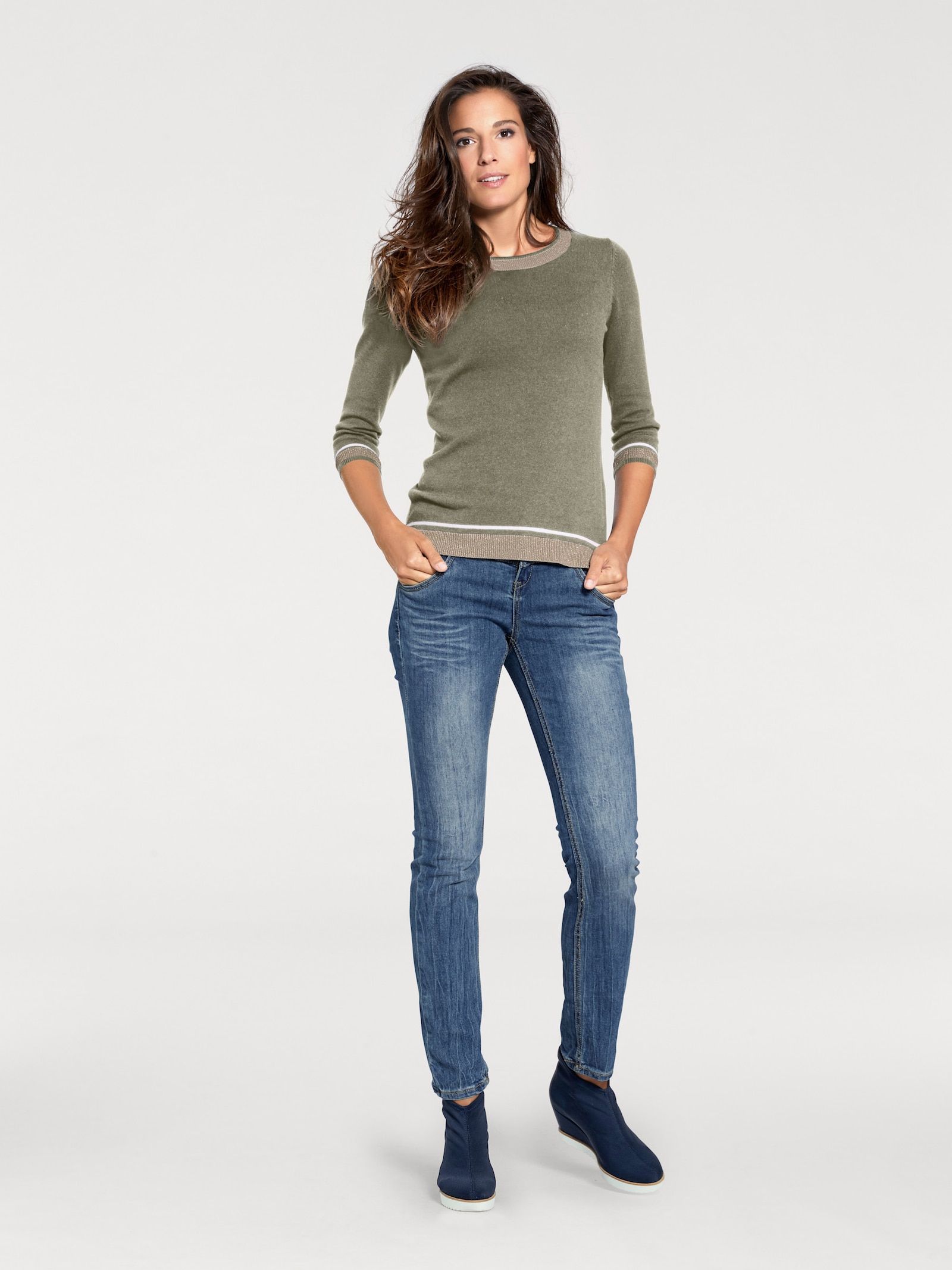 heine Pullover met ronde hals en glansgaren - olijf