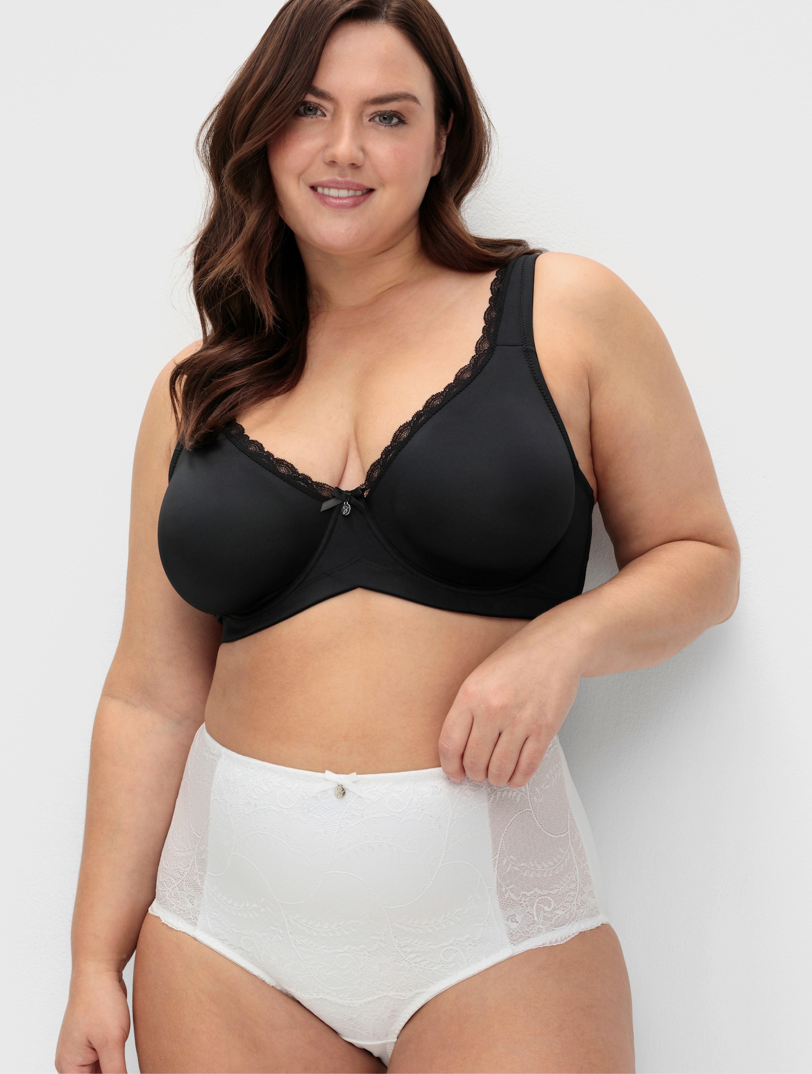 sheego Tailleslip in set van 2, met kantinzet - zwart+wit