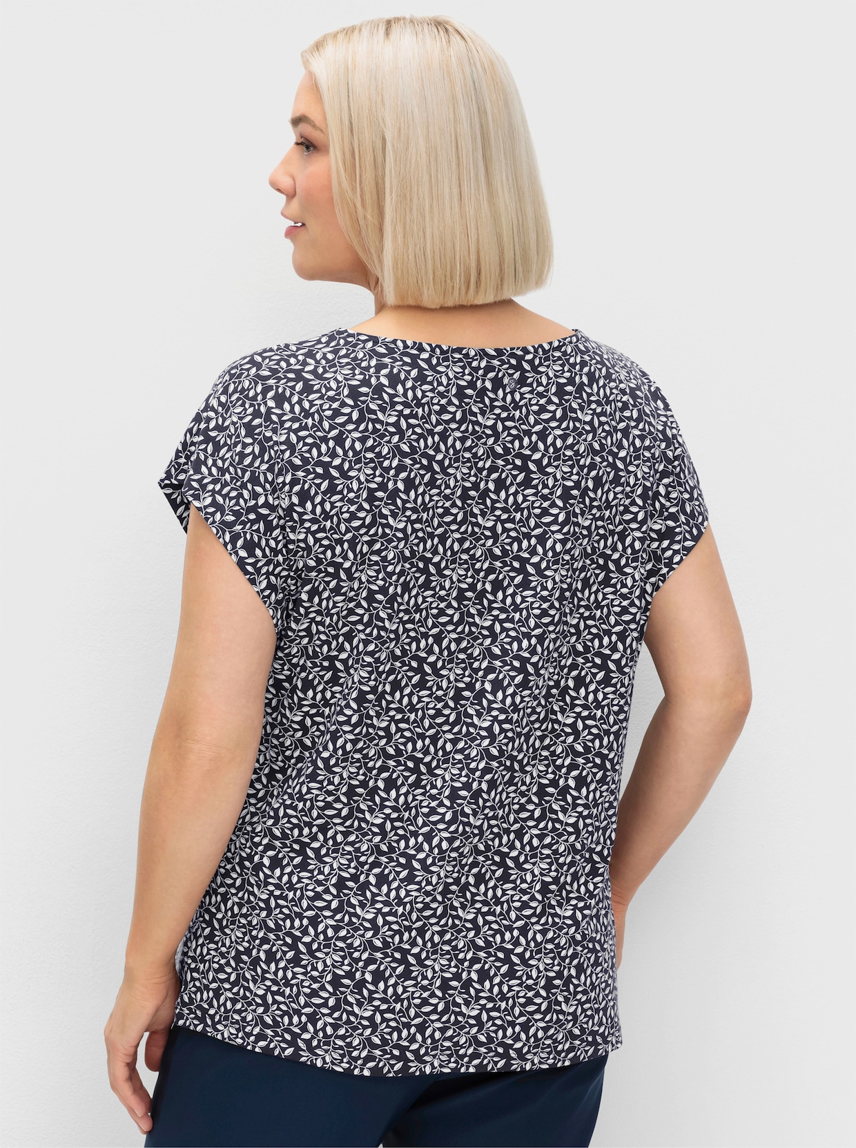 sheego Kurzarmshirt - tiefblau-gemustert