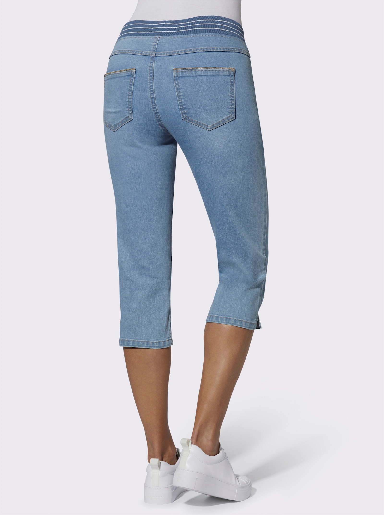 Caprijeans mit Rundum-Dehnbund - blue-bleached